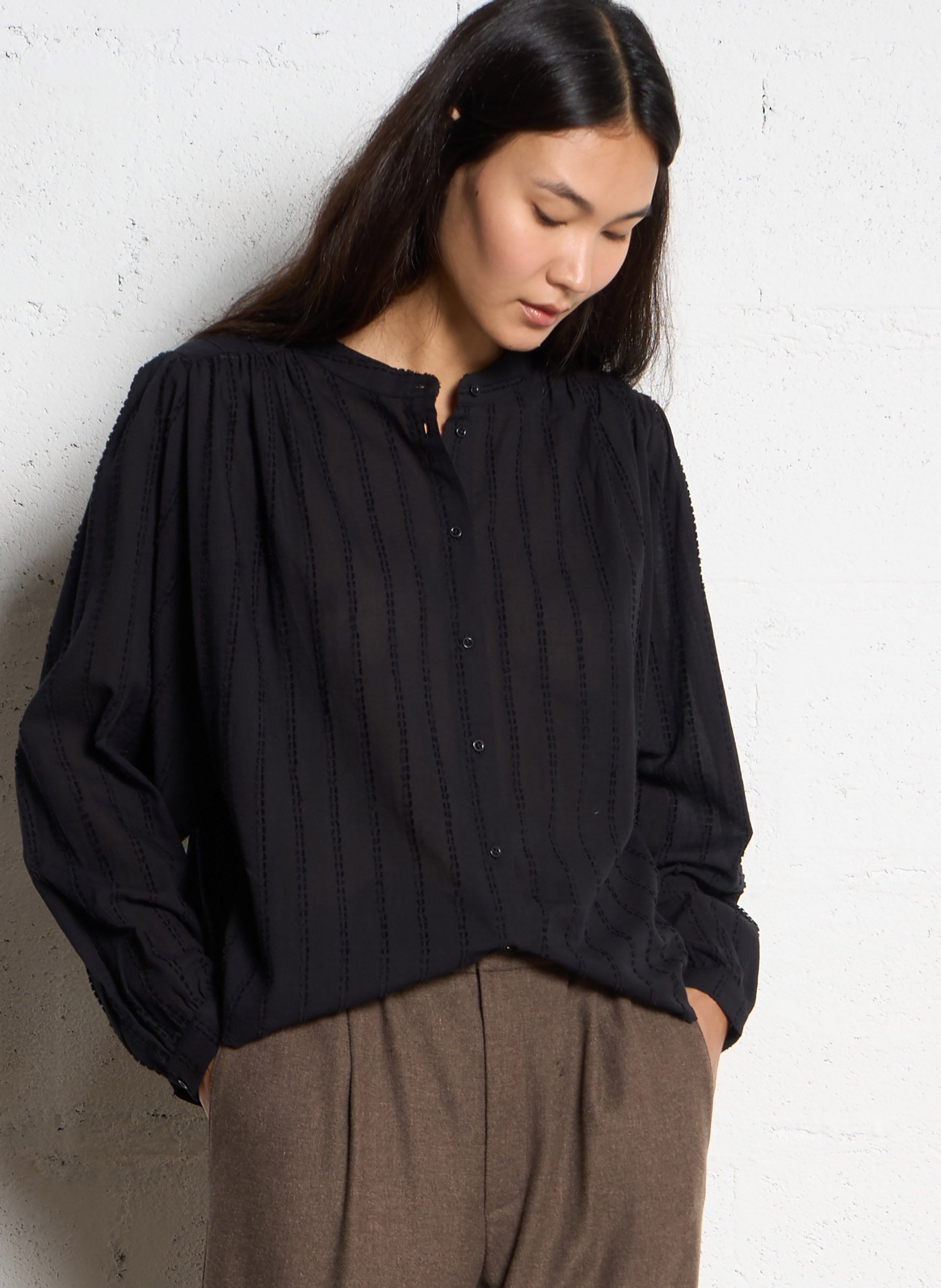 Oversized blouse met ronde hals in katoenen plumetis SACRECOEUR Zwart