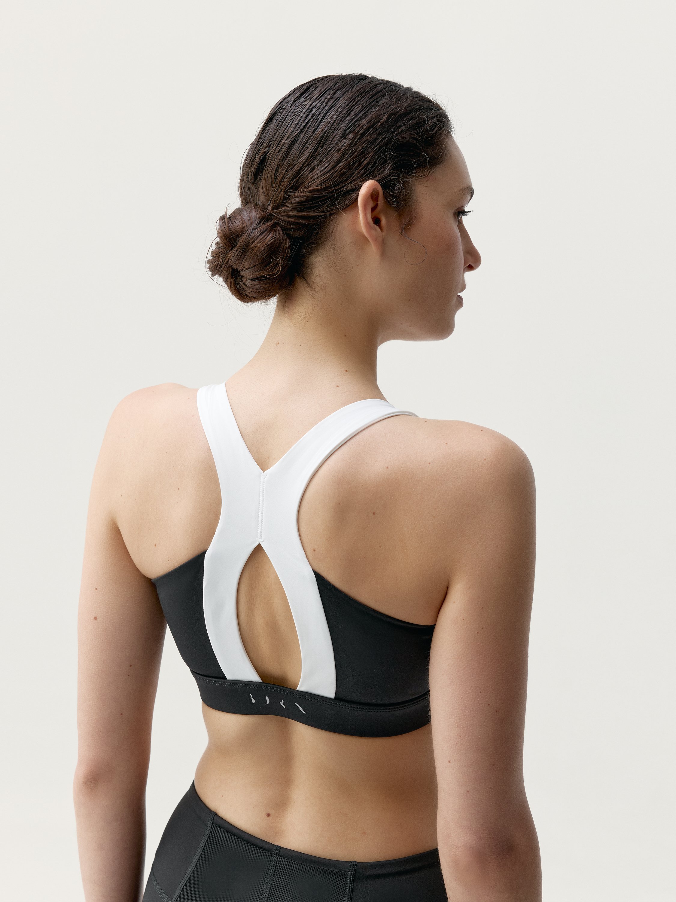 High Support Performance Sports Bra Matsya BORN LIVING YOGA Black