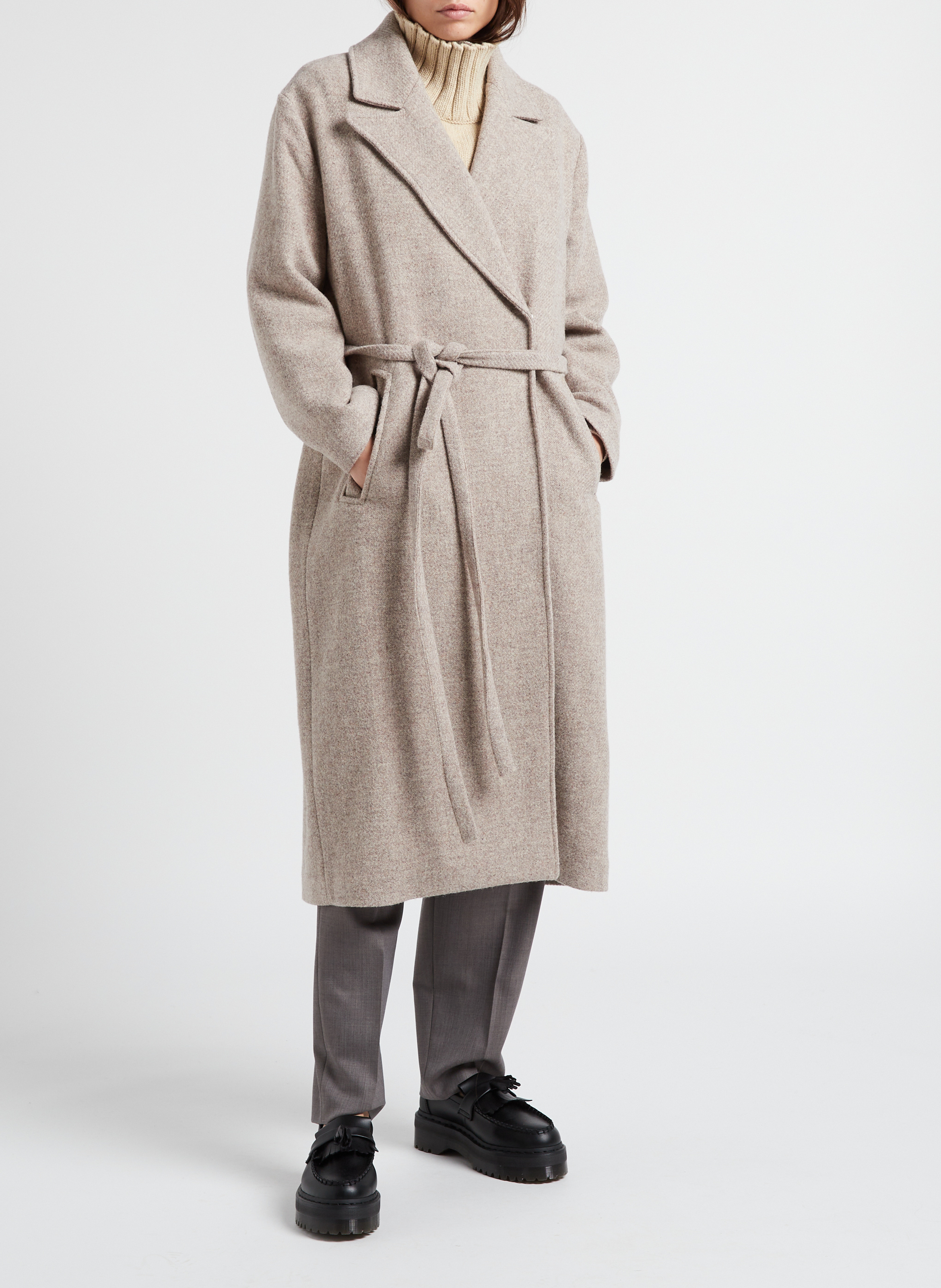 Wollmantel mit Reverskragen und Gürtel VALENTINE GAUTHIER Beige