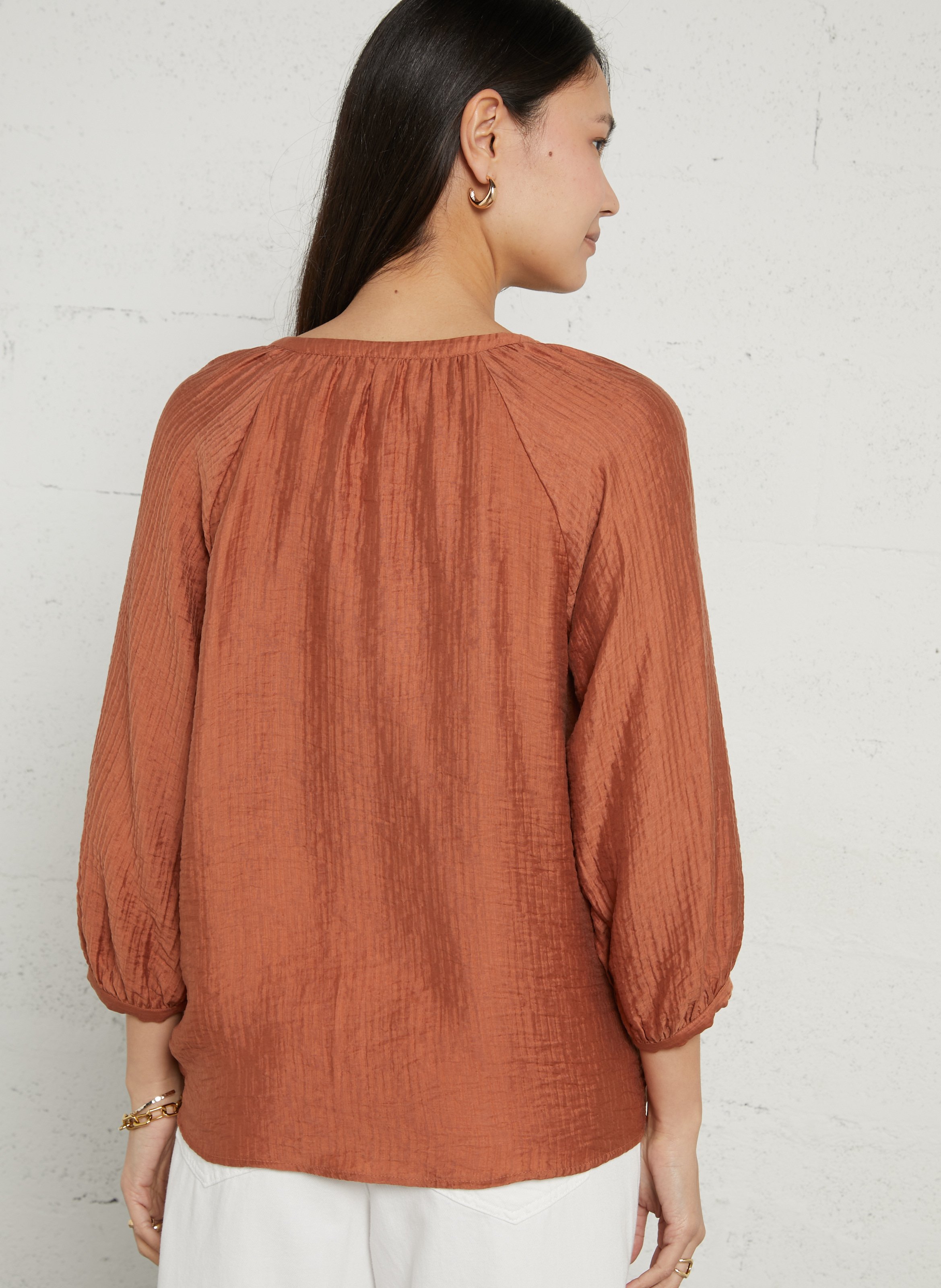 Textured V-neck blouse MAISON 123 Red