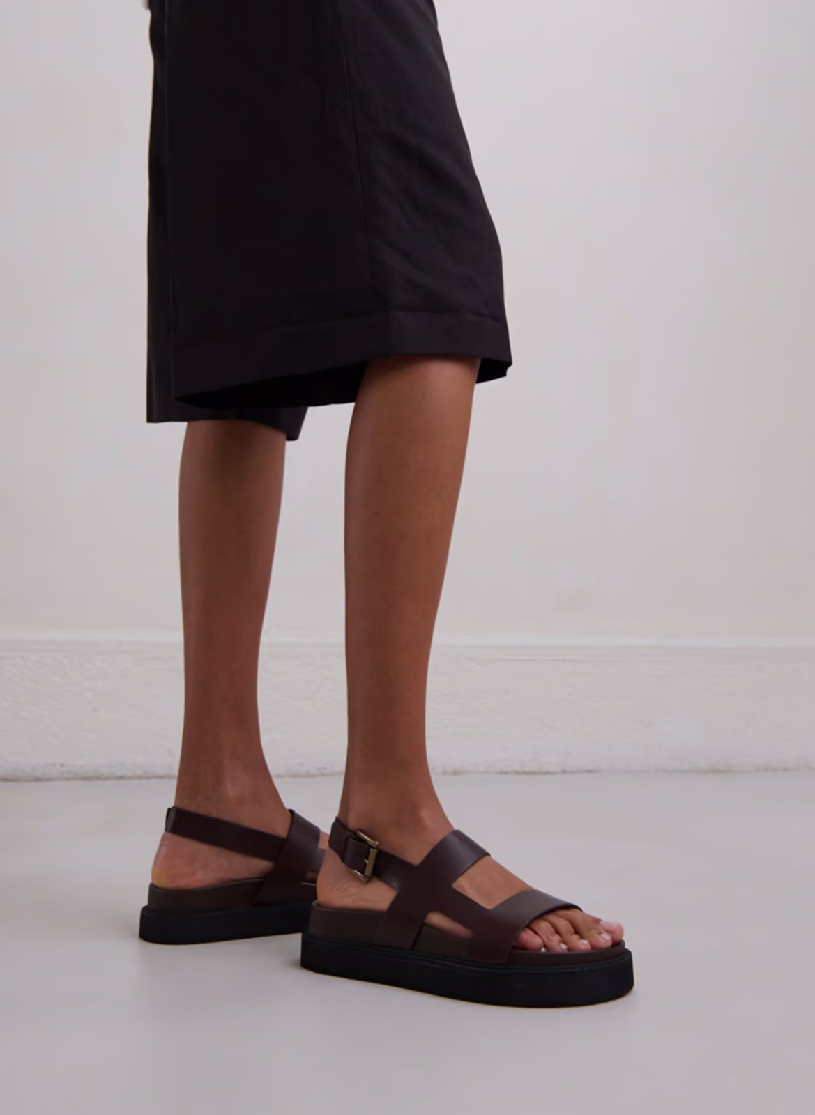 Sandales plates en cuir  JONAK Marron