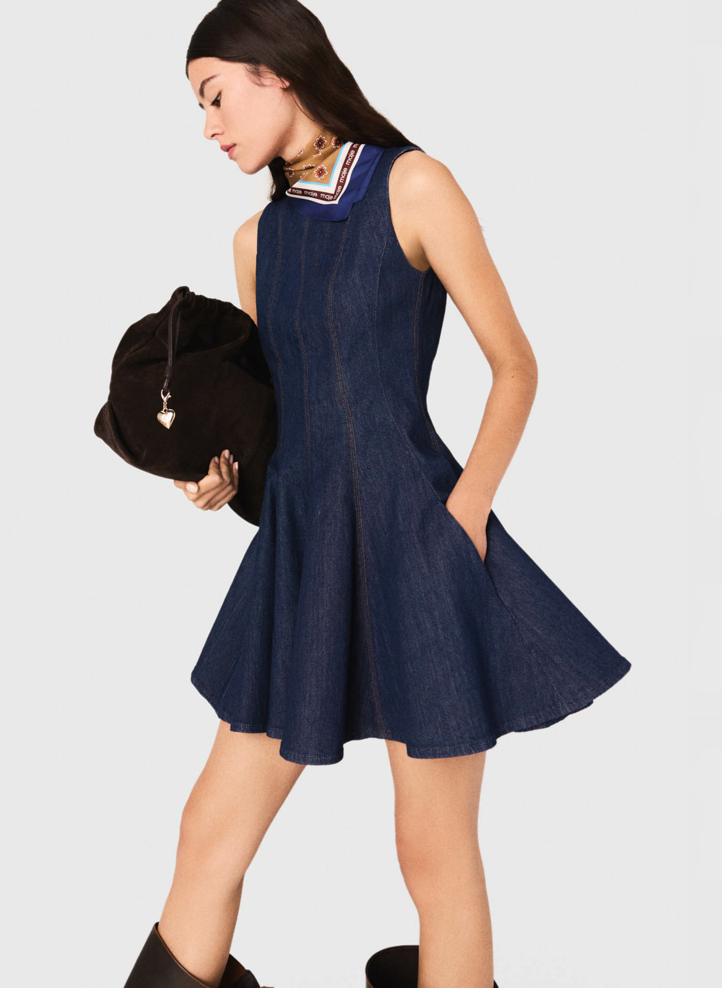 Robe courte col bateau en denim de coton MAJE Bleu