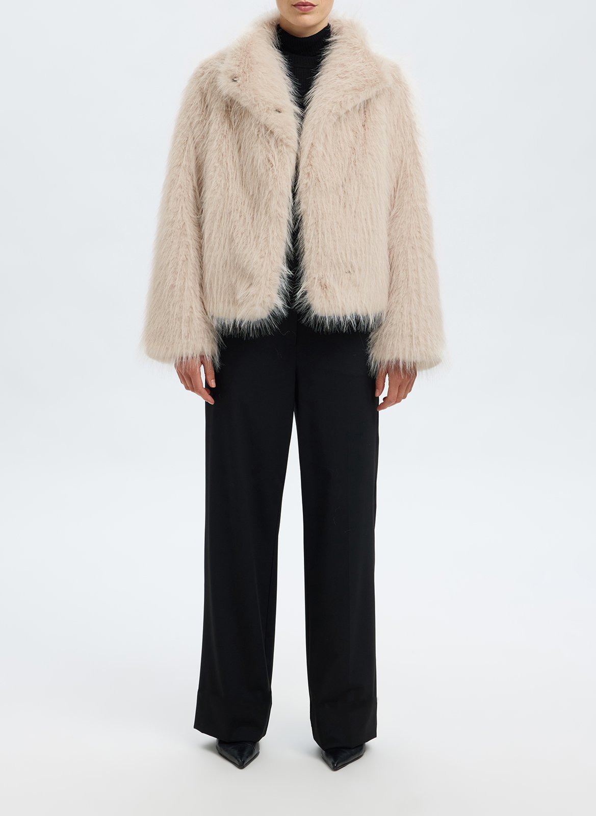 Veste droite col montant en fourrure synthétique SELECTED Beige