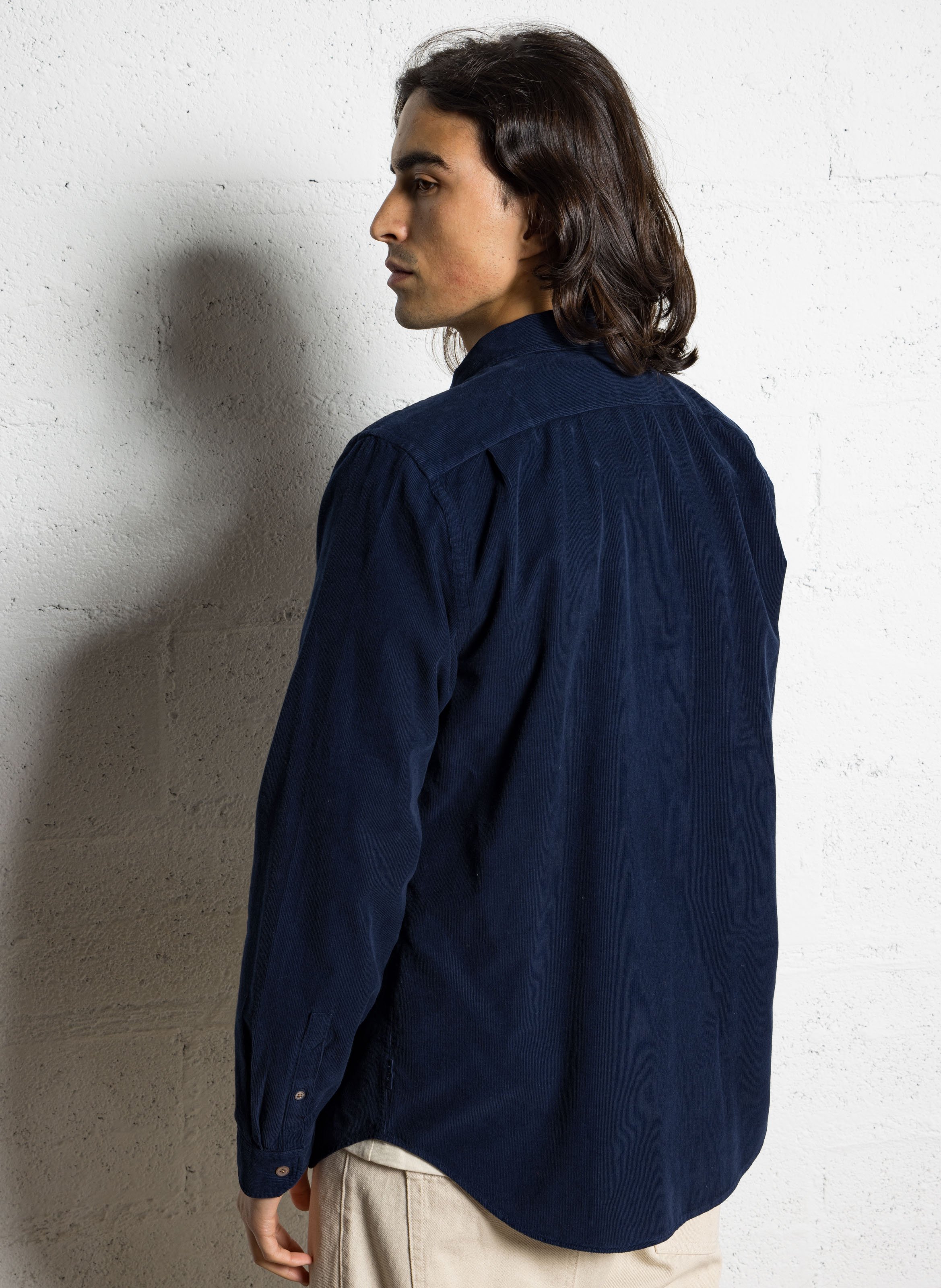 Tailored-fit shirt with American collar in corduroy. PAUL SMITH Blue