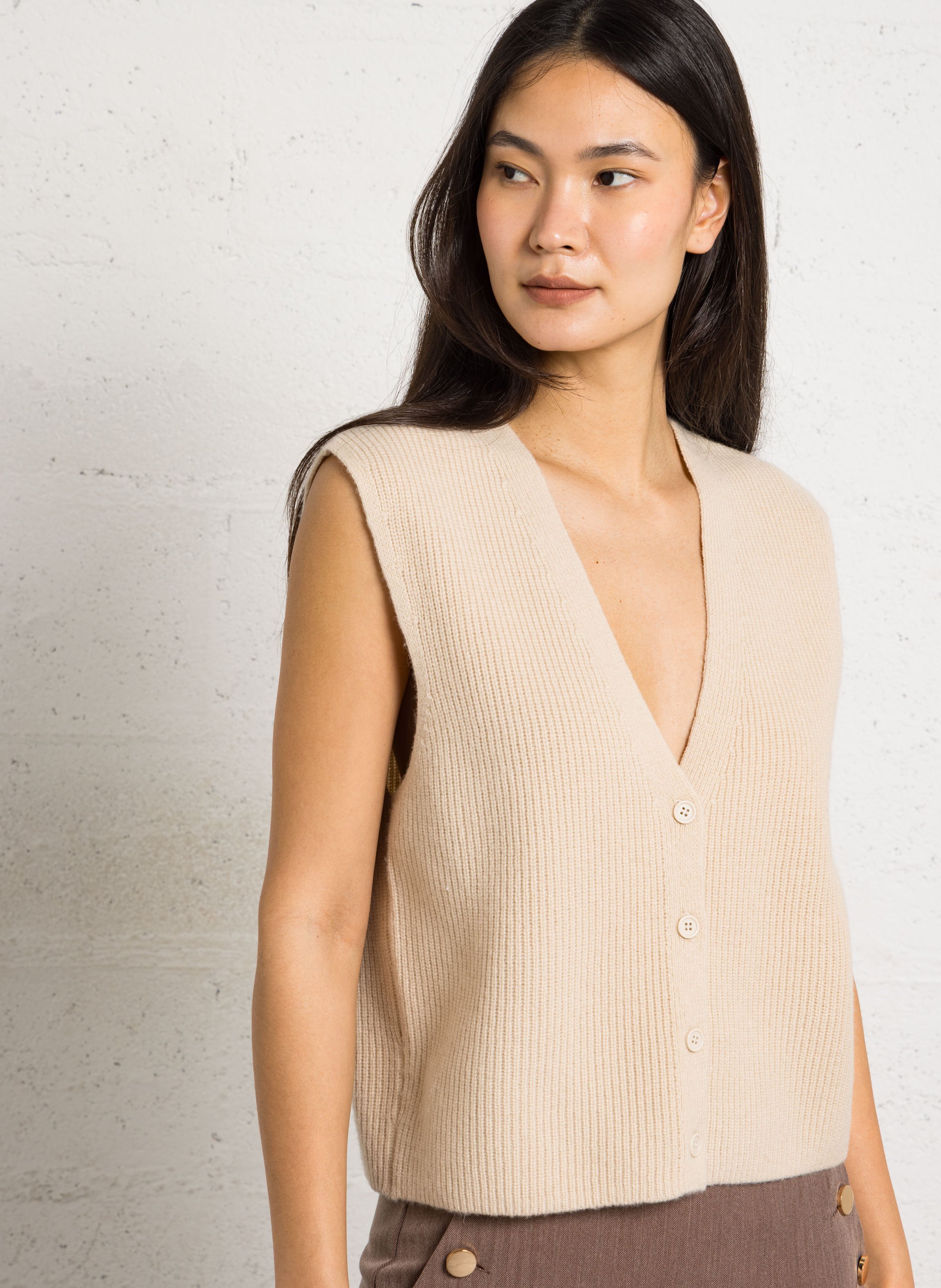 Strickjacke aus Wolle mit V-Ausschnitt MAISON 123 Beige