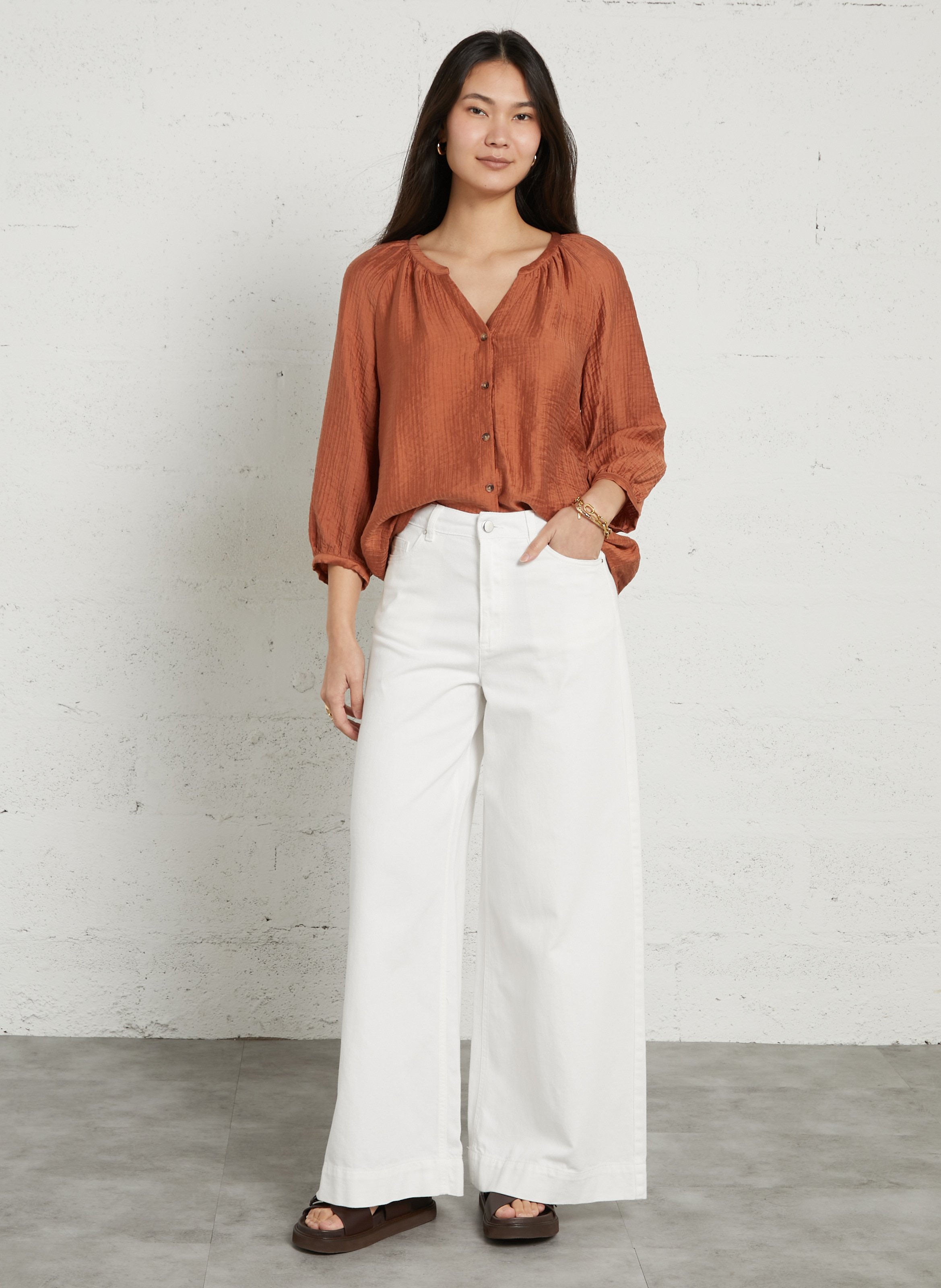 Textured V-neck blouse MAISON 123 Red