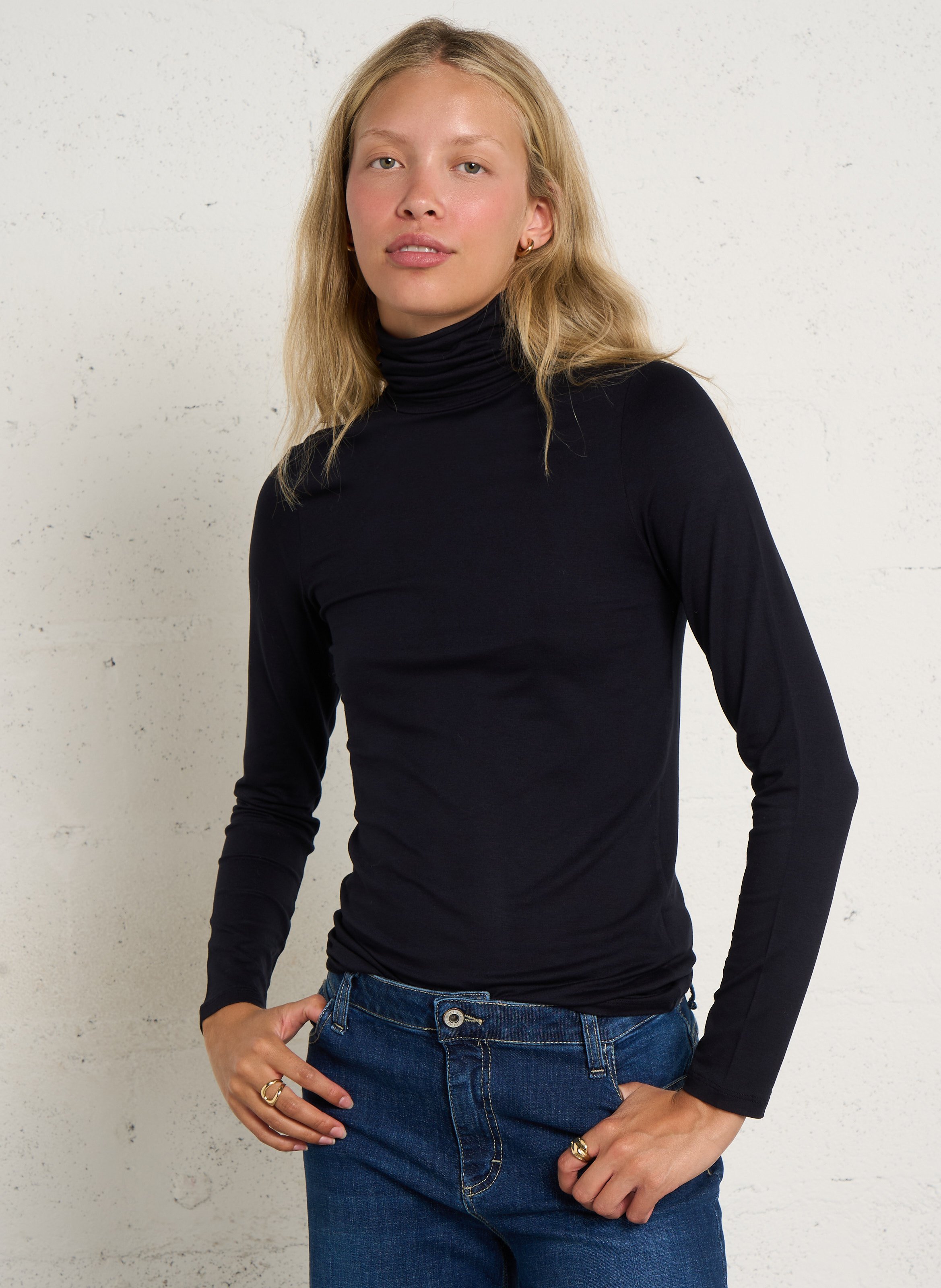 Straight turtleneck T-shirt MAJESTIC FILATURES