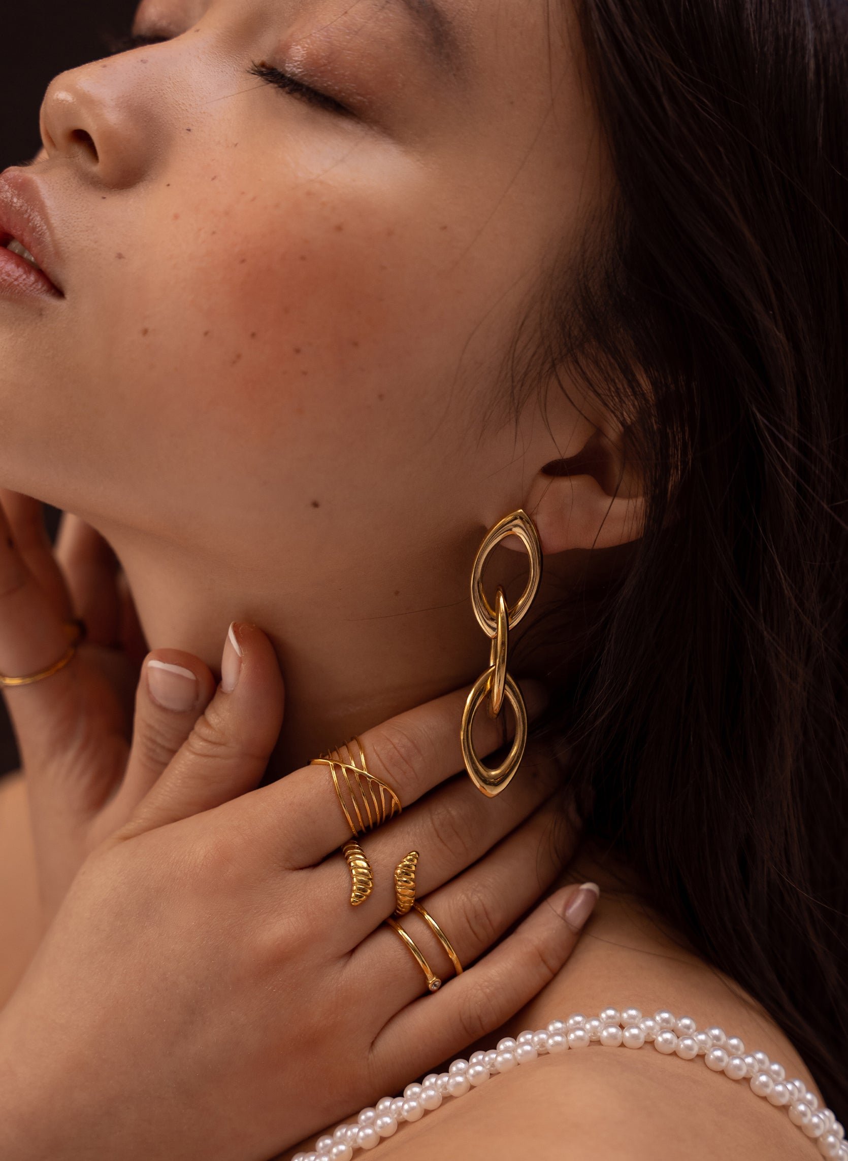 Dangling earrings AEC Paris Golden