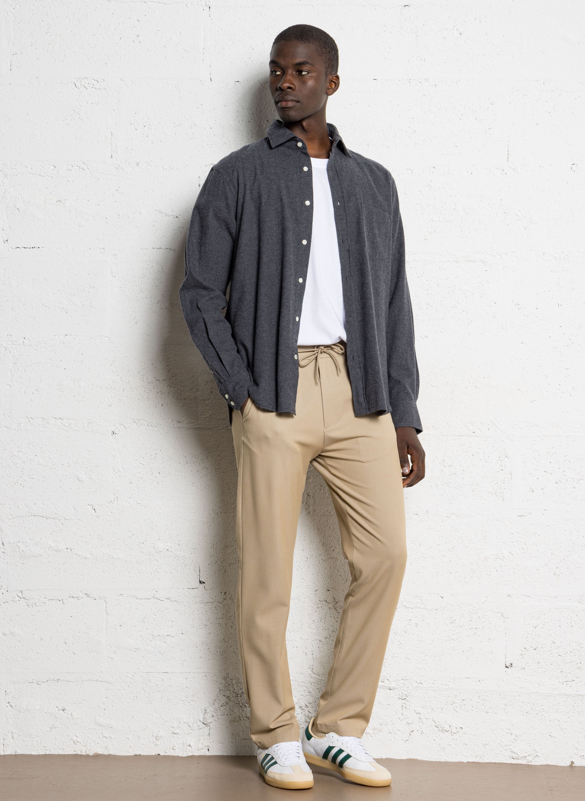 Chemise col classique en coton HARTFORD Noir