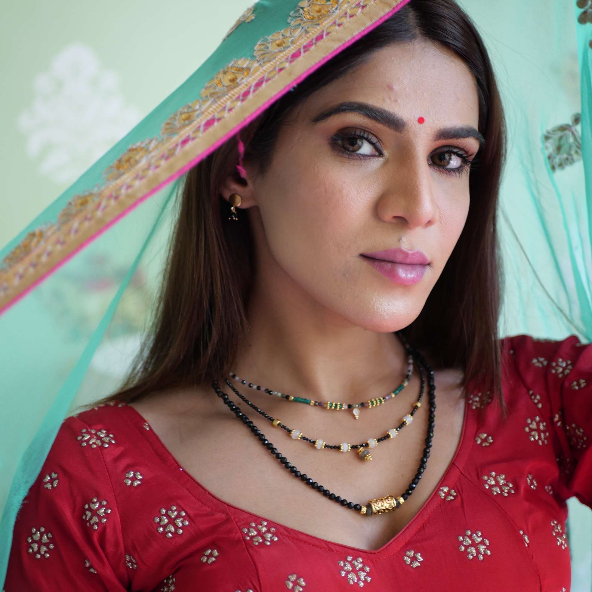 Spinel earrings GINANDGER Black