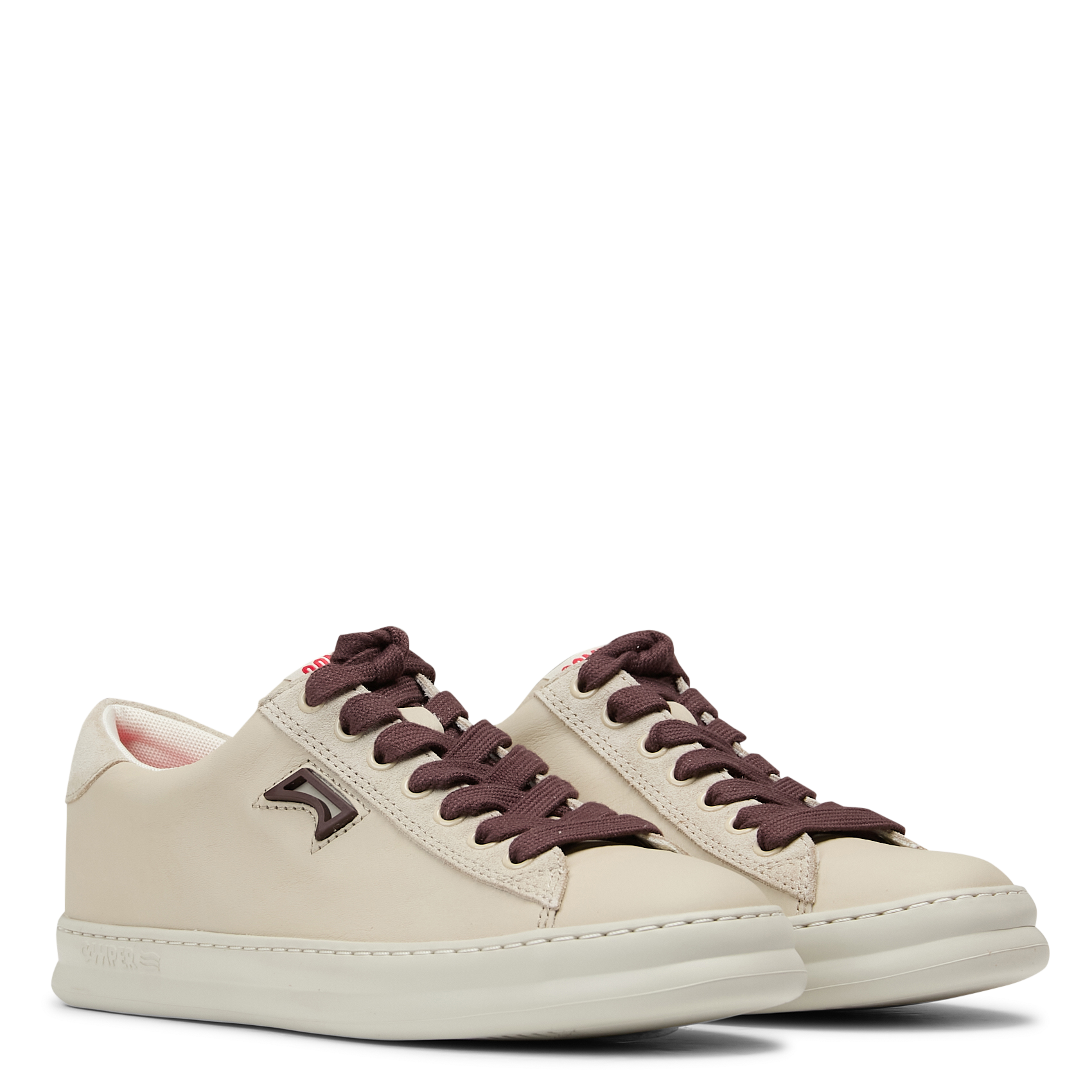Baskets basses en cuir CAMPER Beige