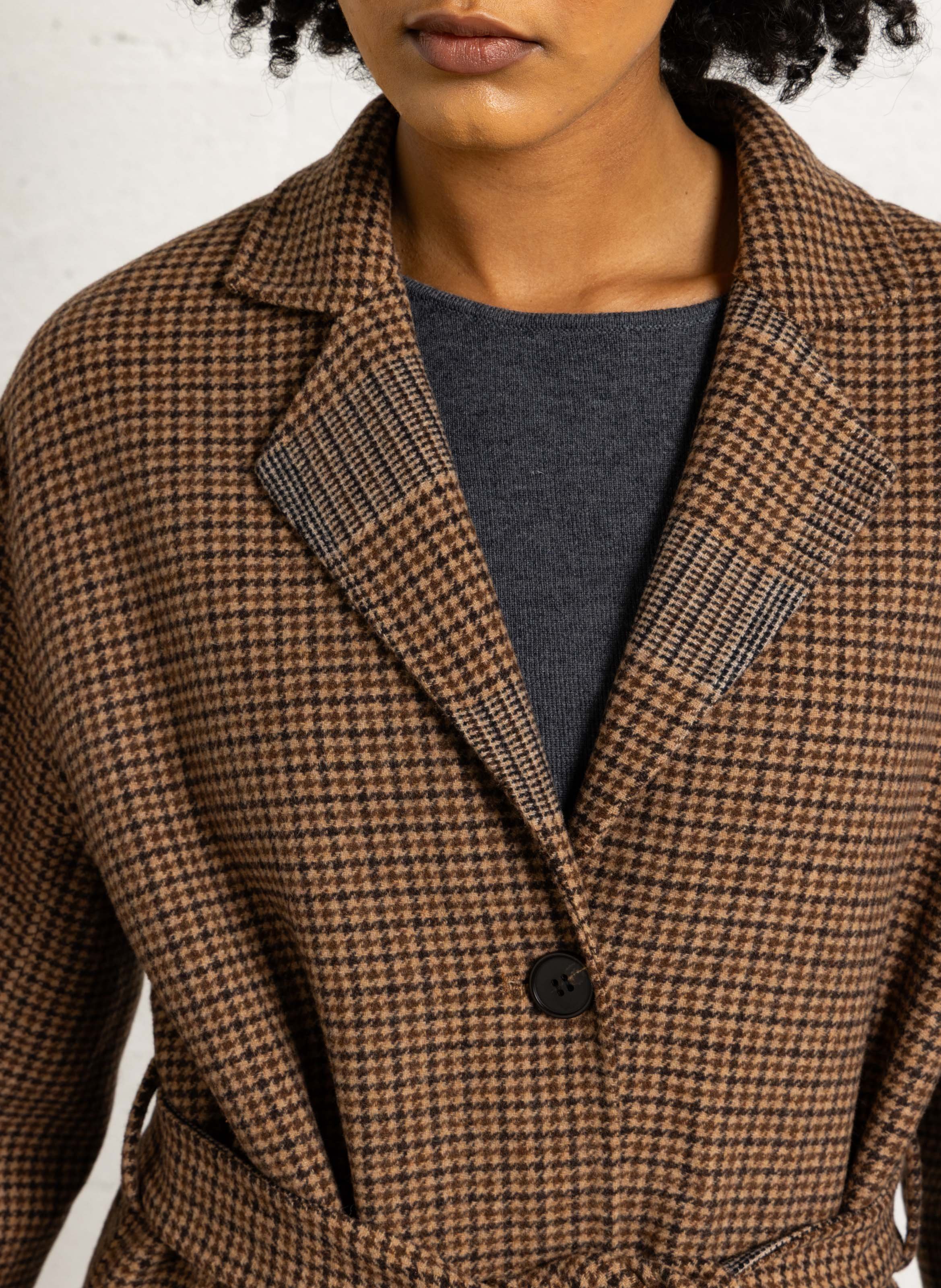 Manteau ceinturé en laine recyclée mélangée SUNCOO Marron