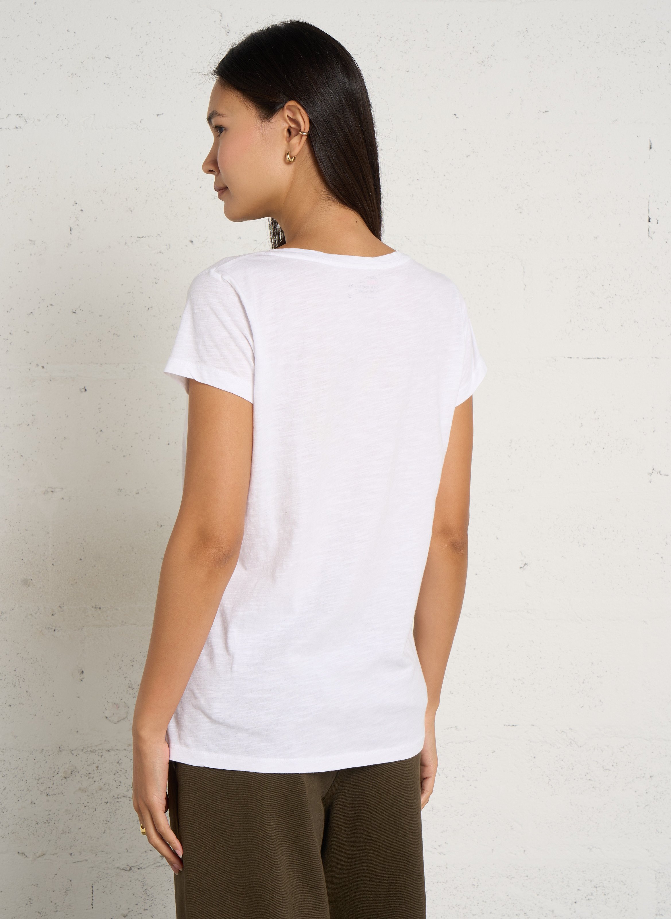 Tee-shirt brodé en coton bio LEON & HARPER Blanc