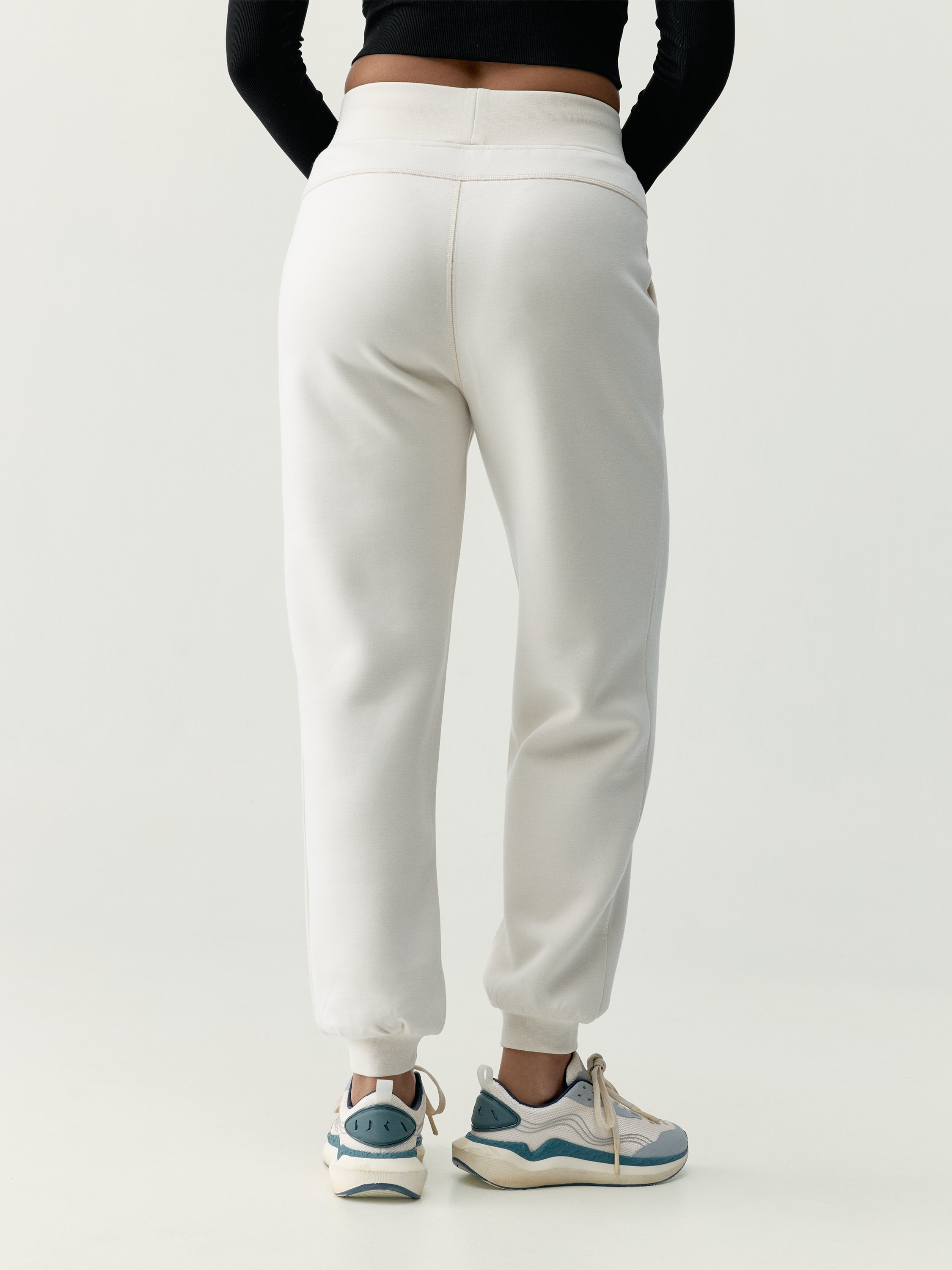 Women's BLOOM quick-drying soft-touch sports joggers BORN Beige