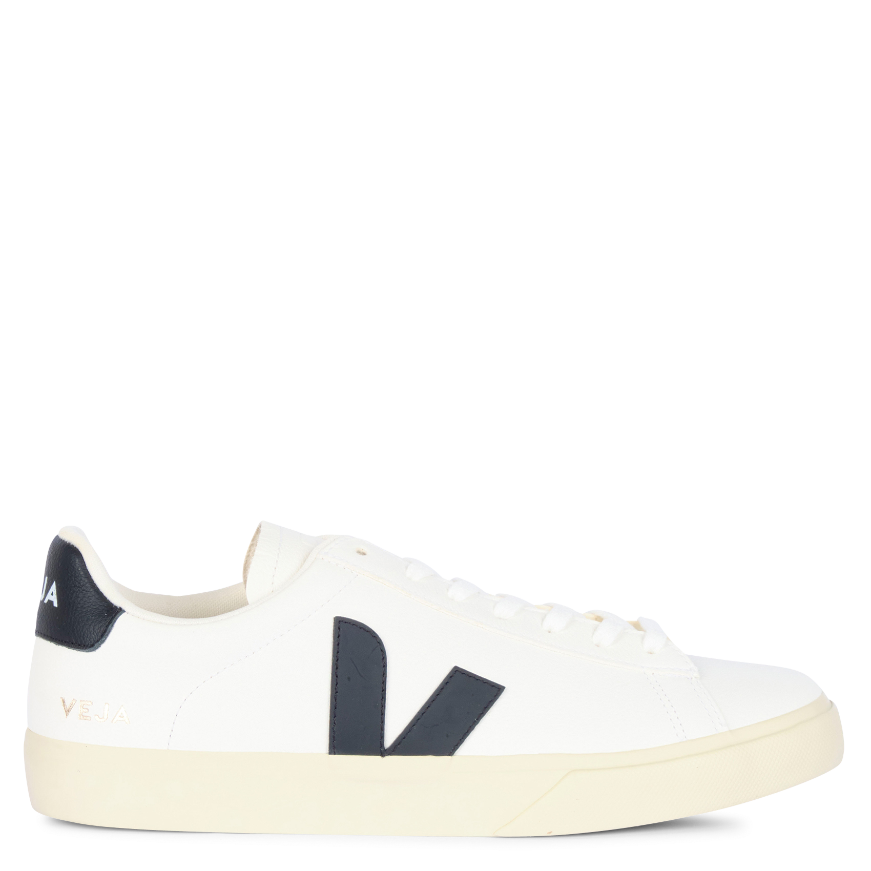 Low-top leather trainers VEJA