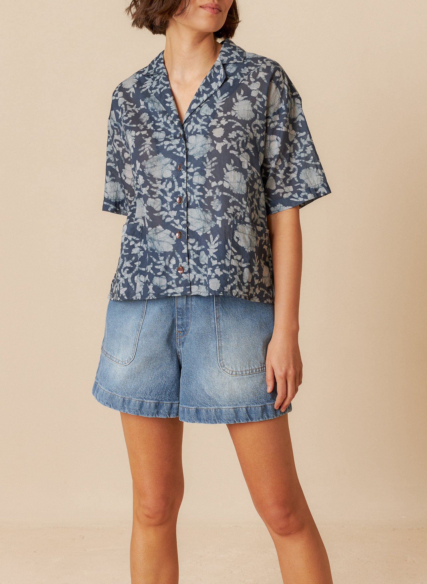 Bio-Baumwollbluse mit klassischem Kragen INDI & COLD Blau