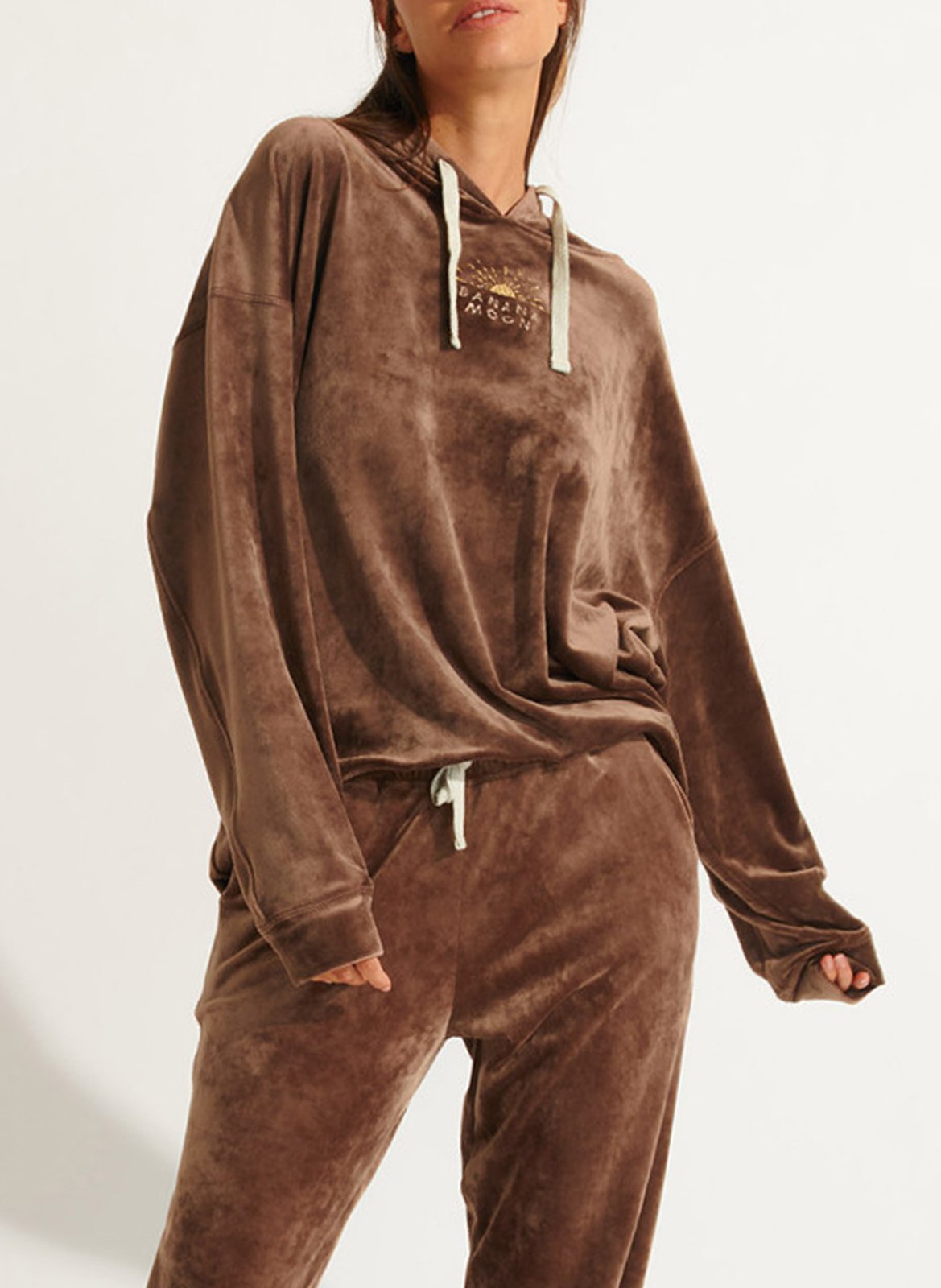 Jogginghose aus Samt BANANA MOON Braun