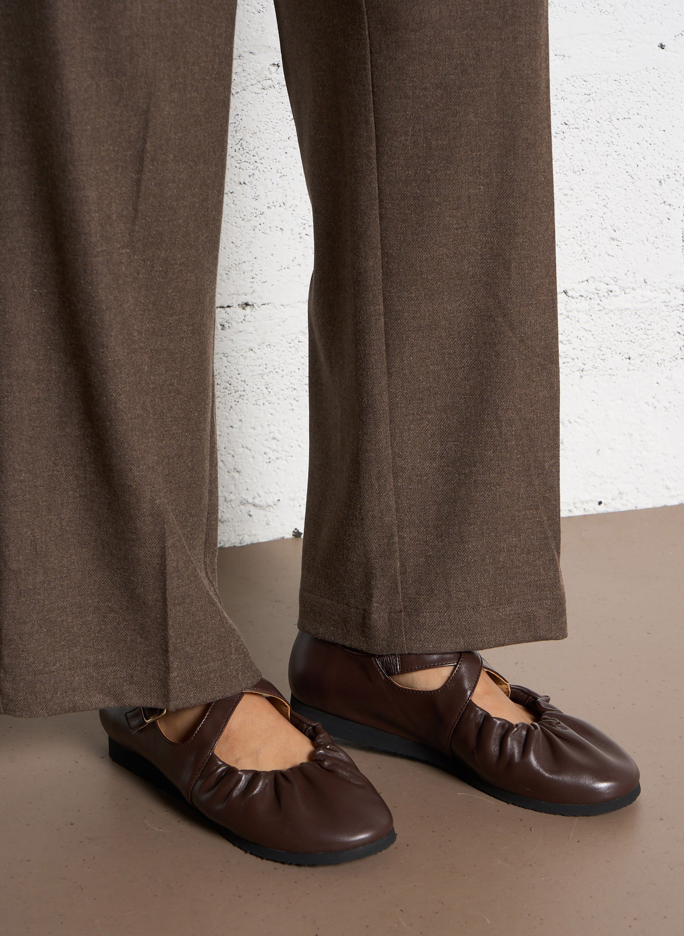 Leather ballet flats NAGUISA Brown