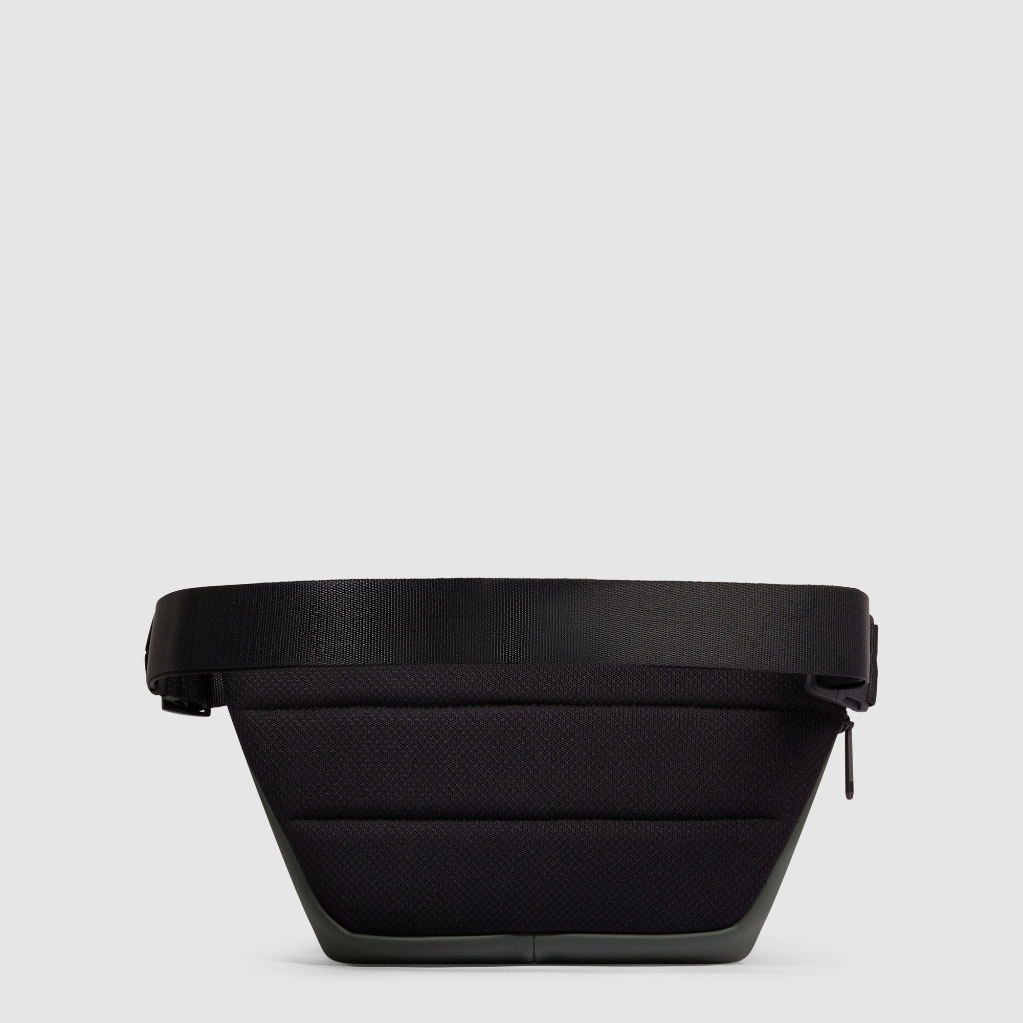 Water-resistant waist bag PIQUADRO Green