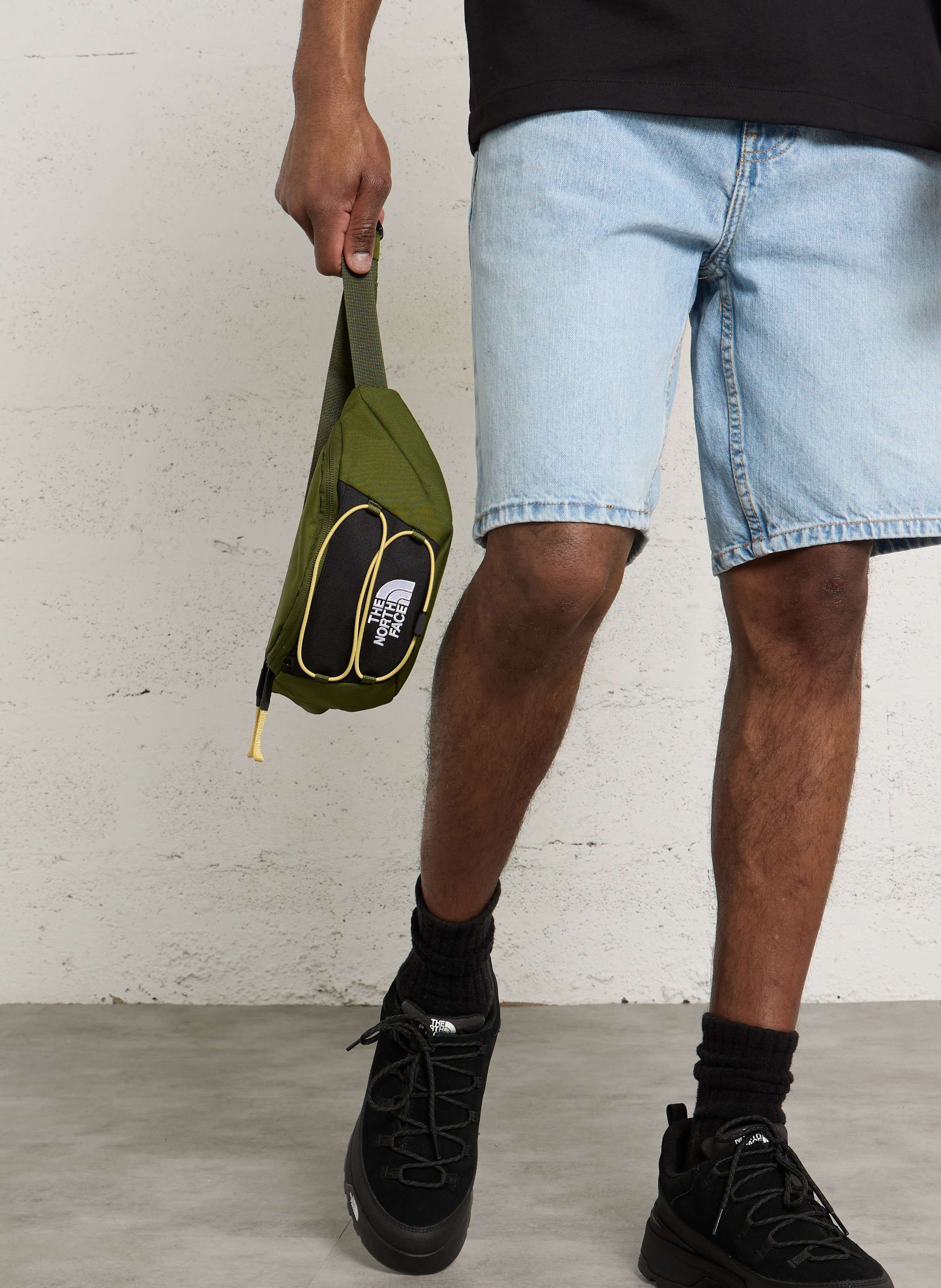 Sac banane zippé à sangle uni THE NORTH FACE Vert
