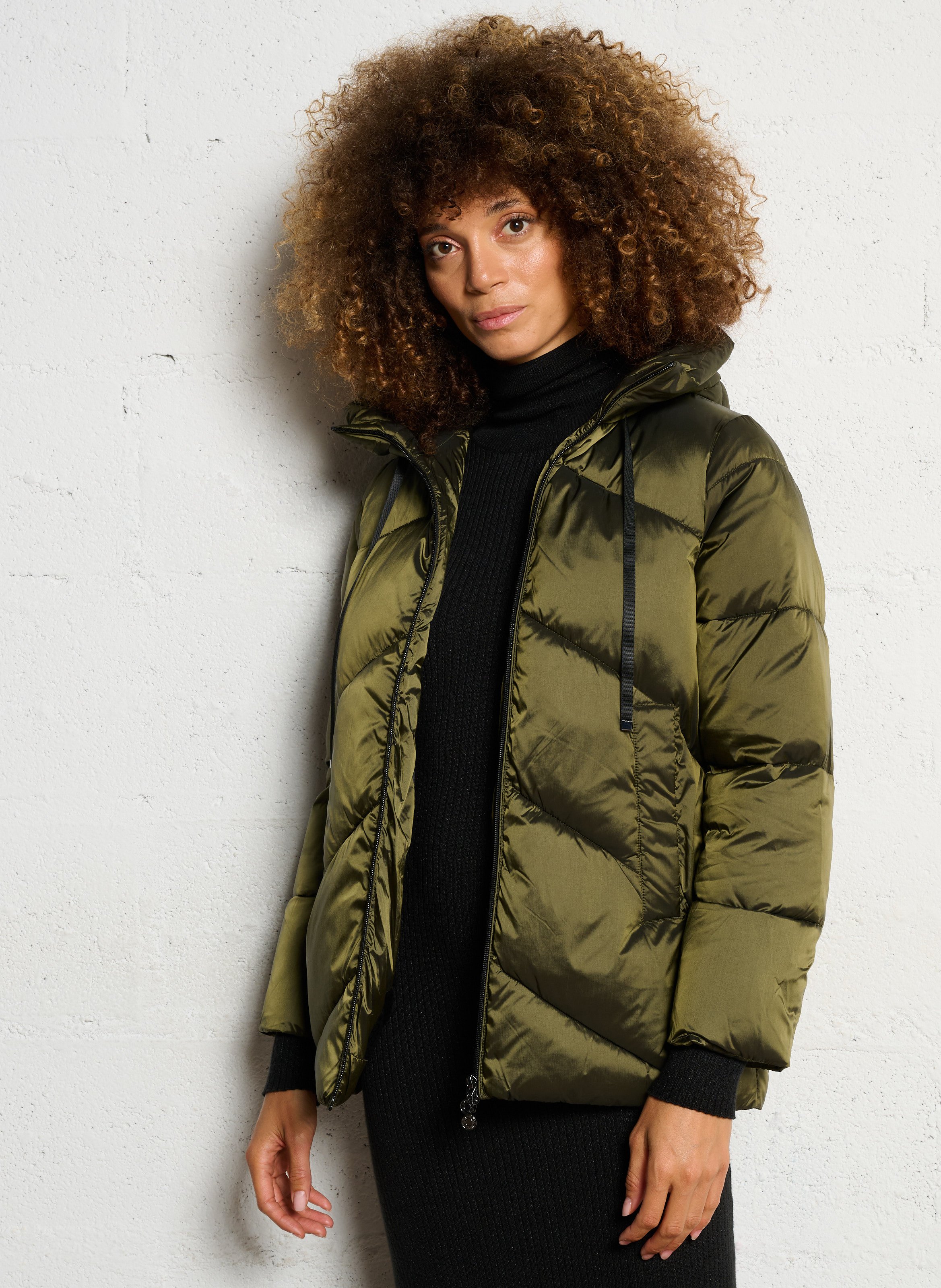 Quilted straight down jacket LE TEMPS DES CERISES Green