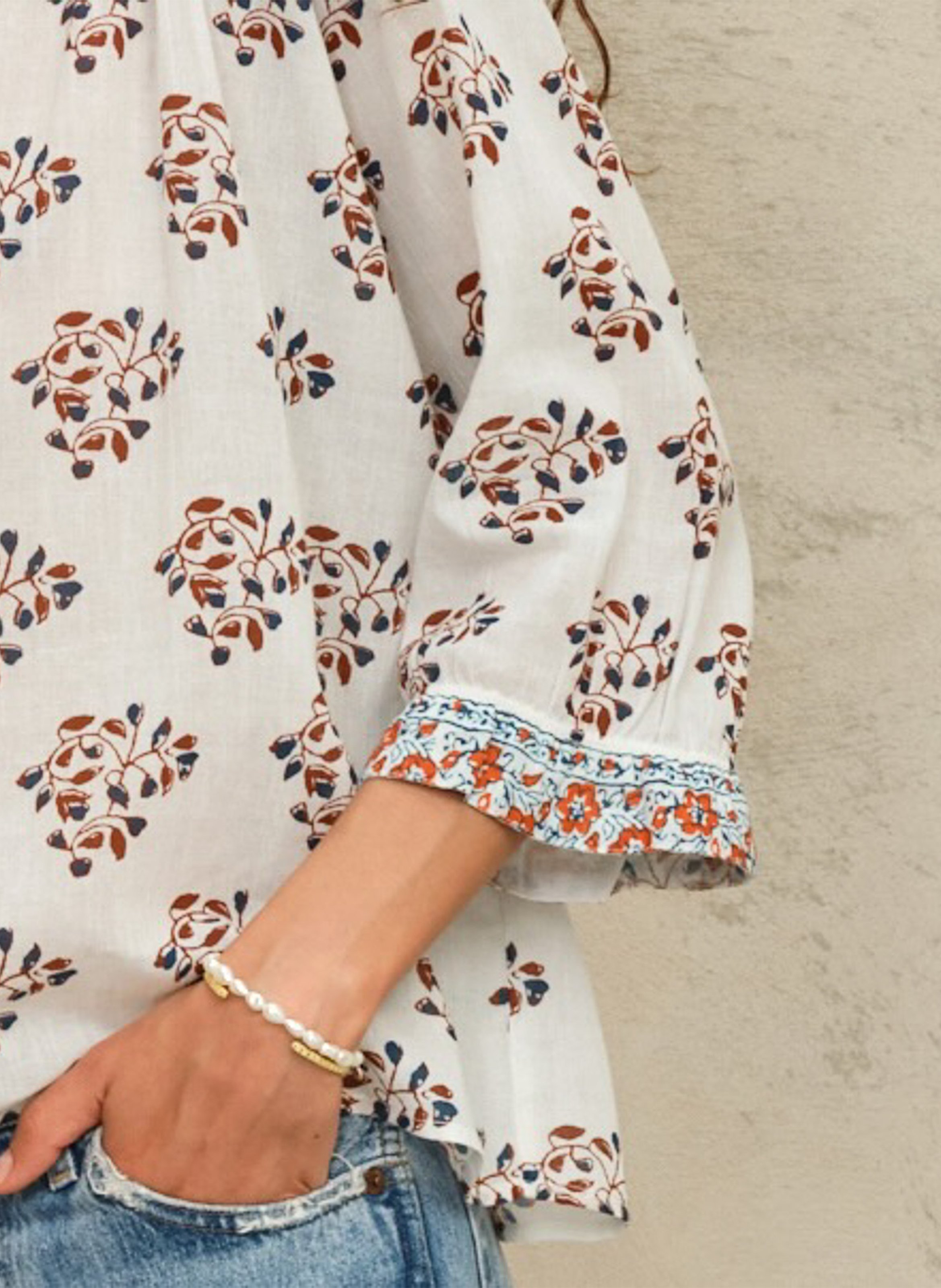 Floral print henley top M.A.B.E White