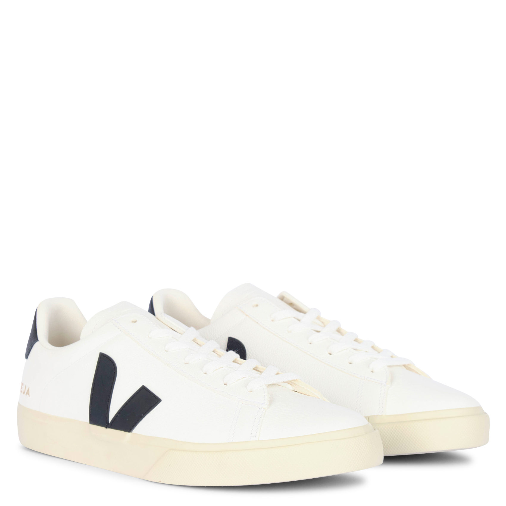 Low-top leather trainers VEJA Multicolored