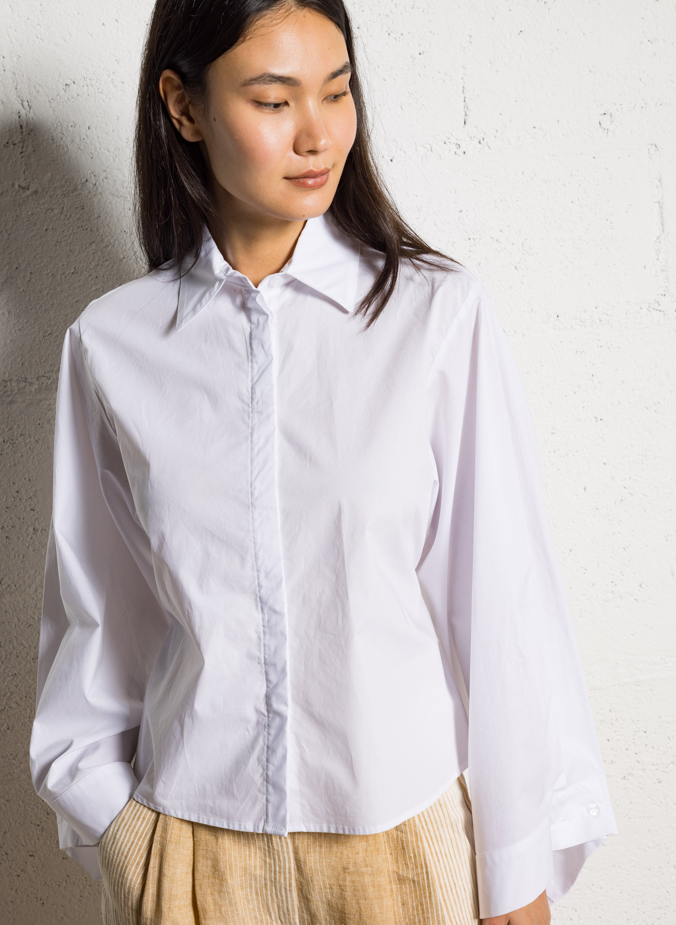 Camisa holgada con lazos de algodón ATTIC AND BARN Blanco