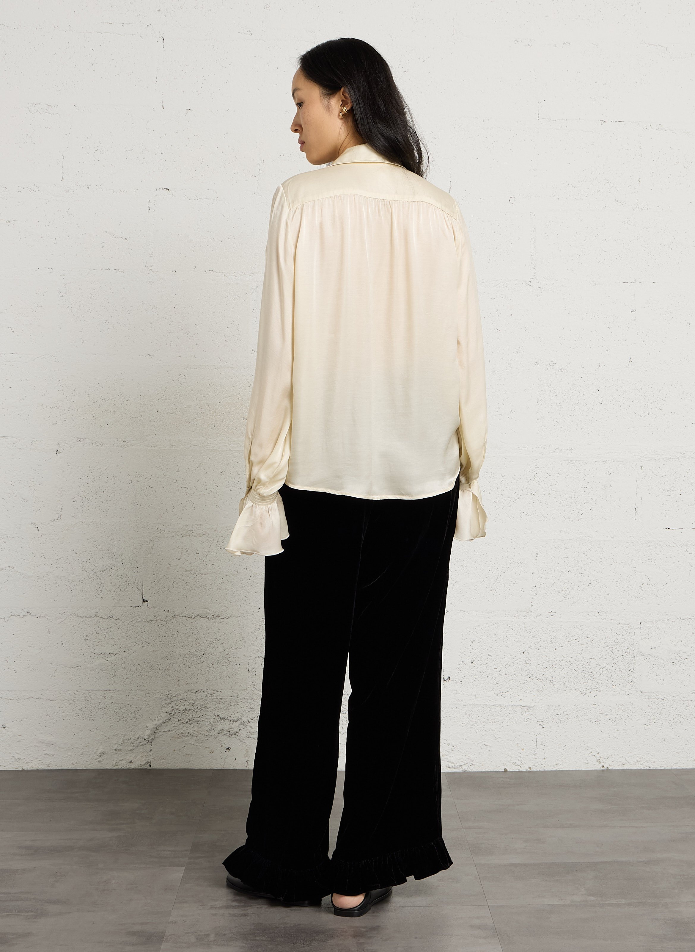 Chemise à volants effet satiné  DIEGA Beige
