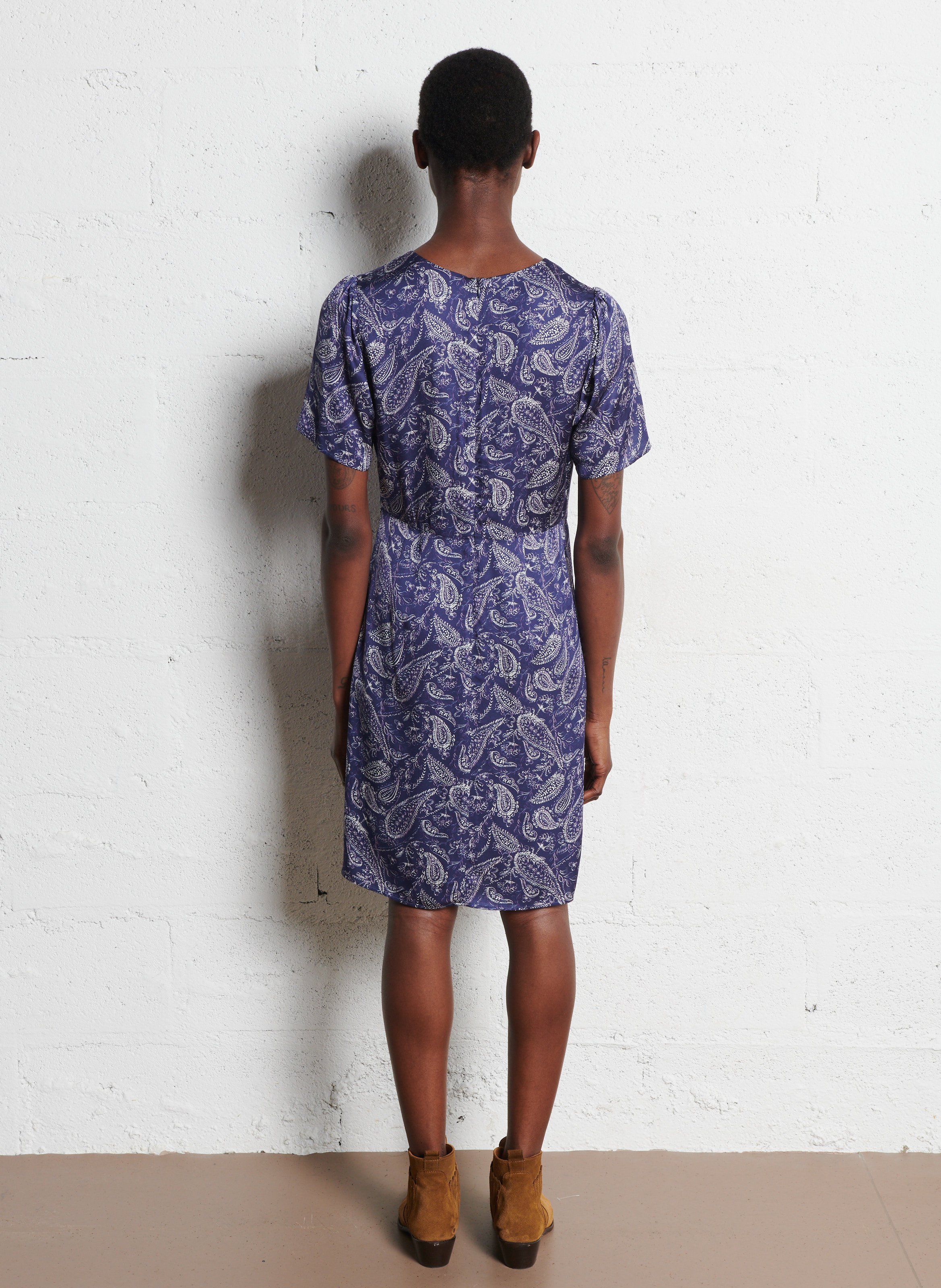 Robe courte col V à imprimé cachemire ONE STEP Bleu