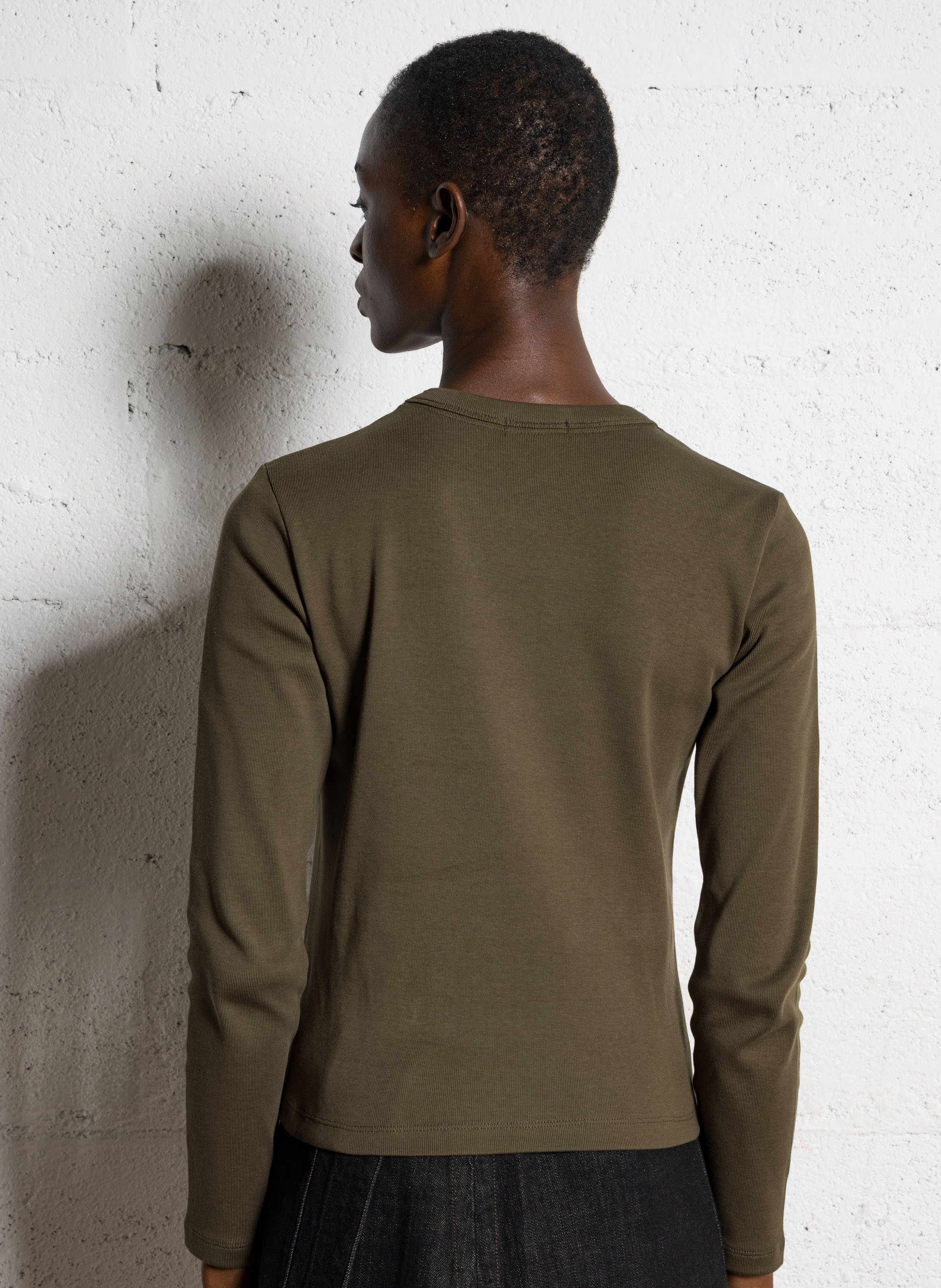 tee-shirt droit en coton bio SOEUR Kaki