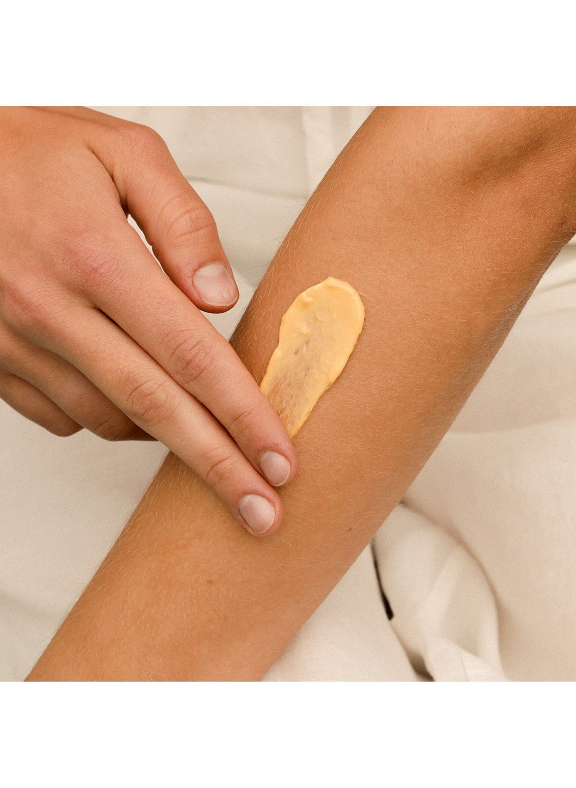 After-sun - 150 ml DR. HAUSCHKA No color