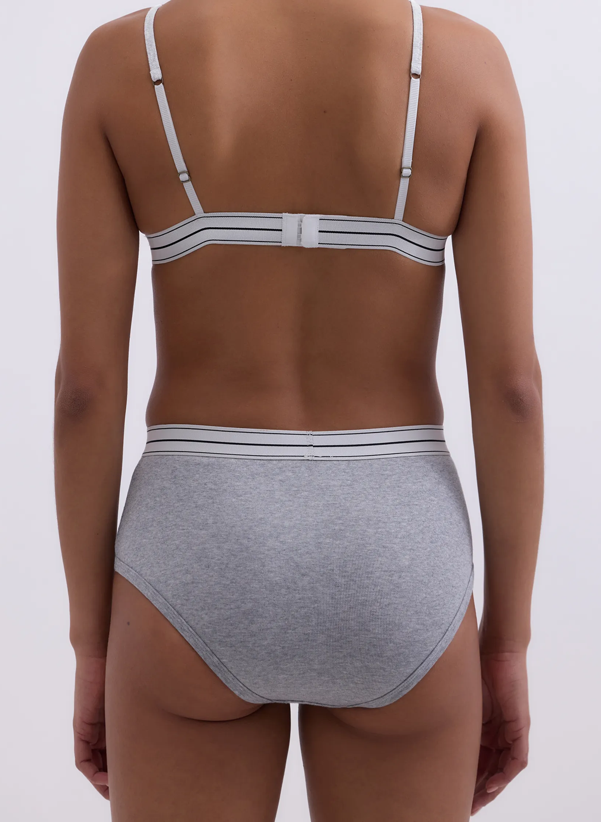 Non-wired triangle bra LOVE STORIES Silver