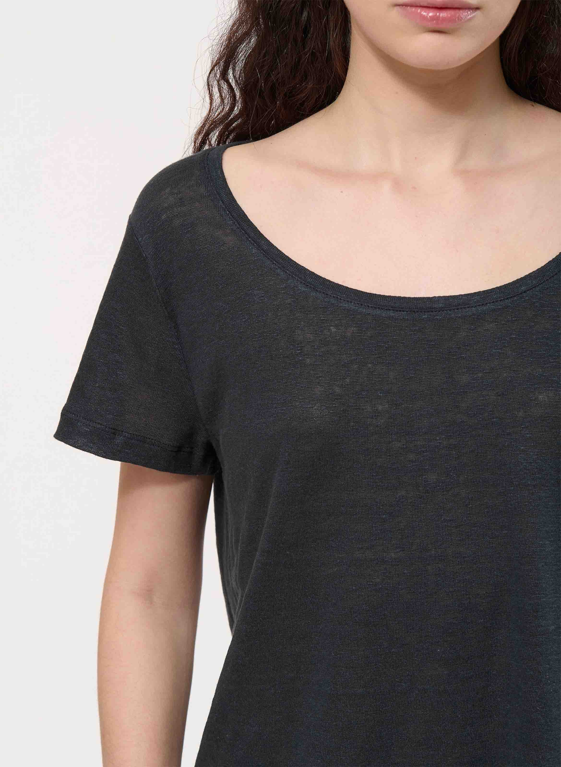 Tee-shirt droit loose en lin flammé HUMILITY Noir