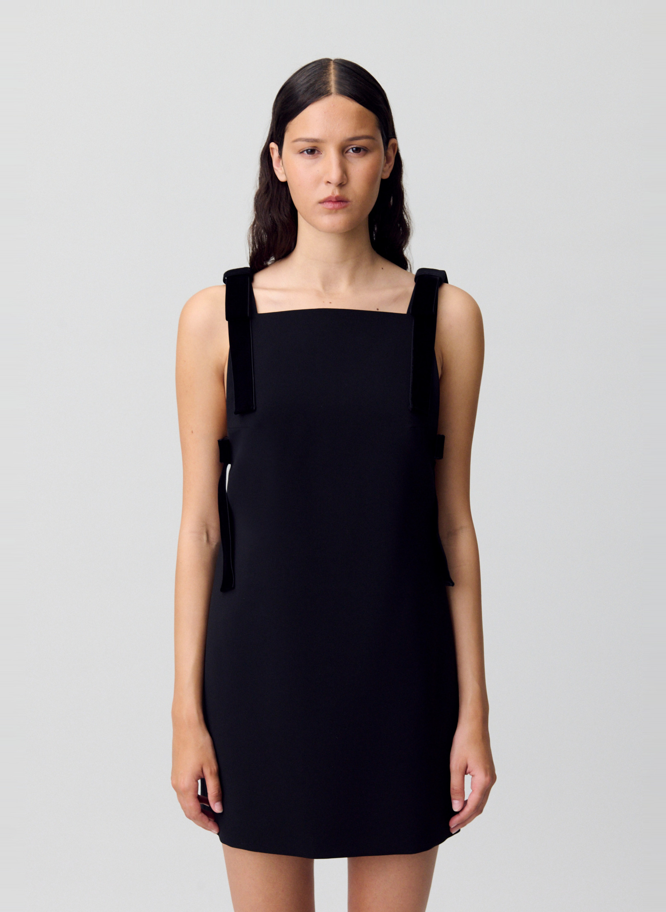Short straight dress with velvet knots CLAUDIE PIERLOT Black
