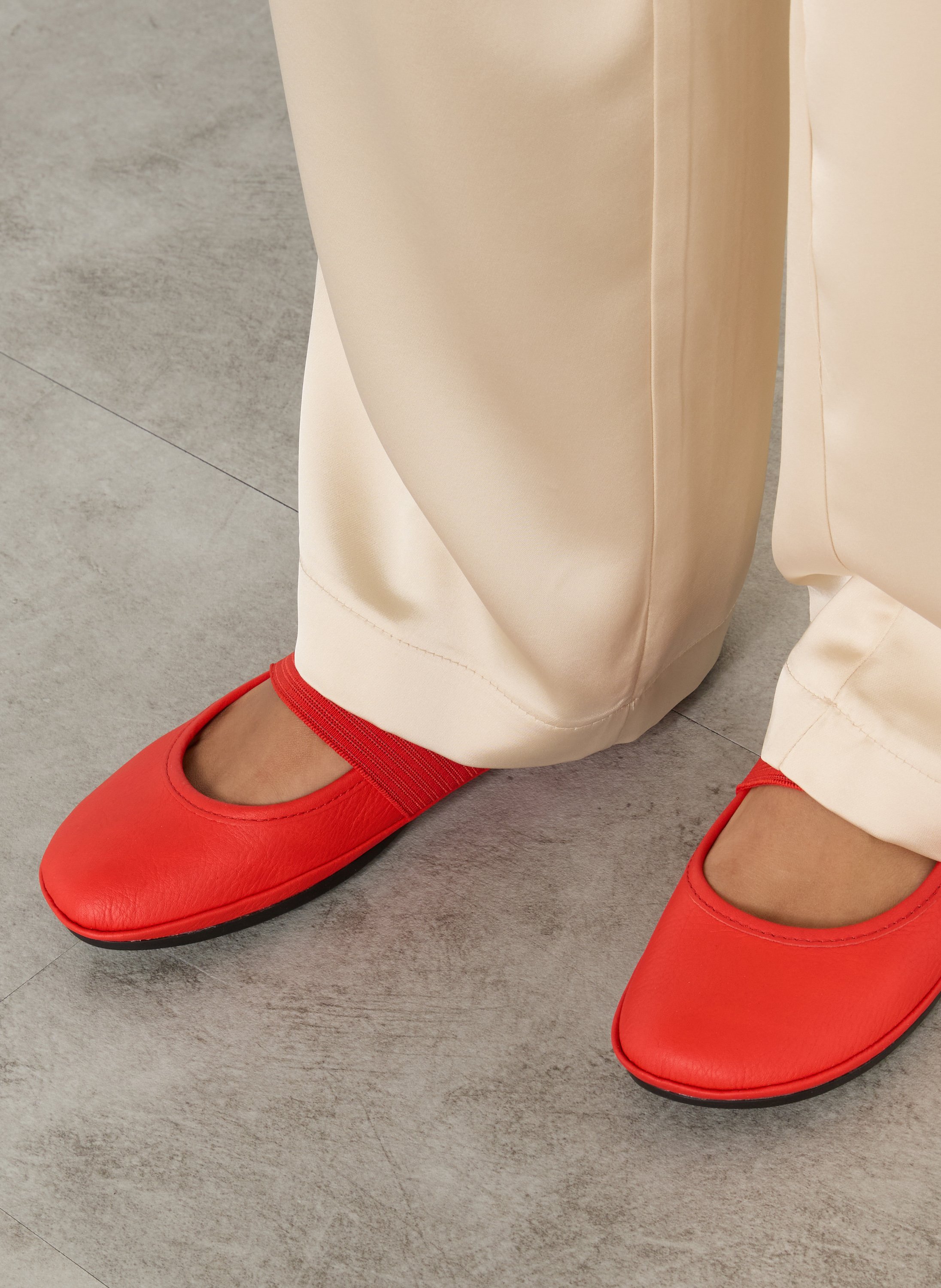 Ballerinas aus gemischtem Leder CAMPER Rot