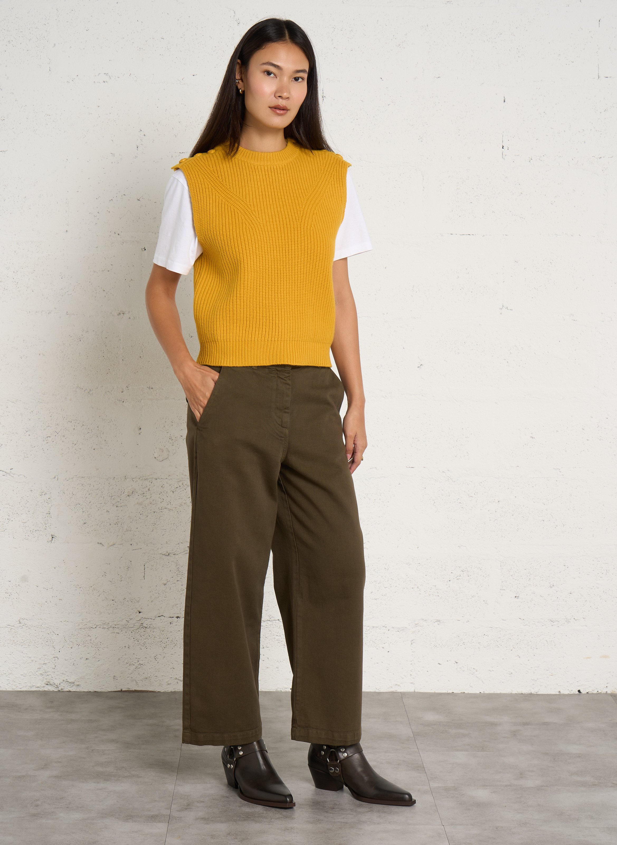 Sleeveless merino wool sweater LEON & HARPER Yellow