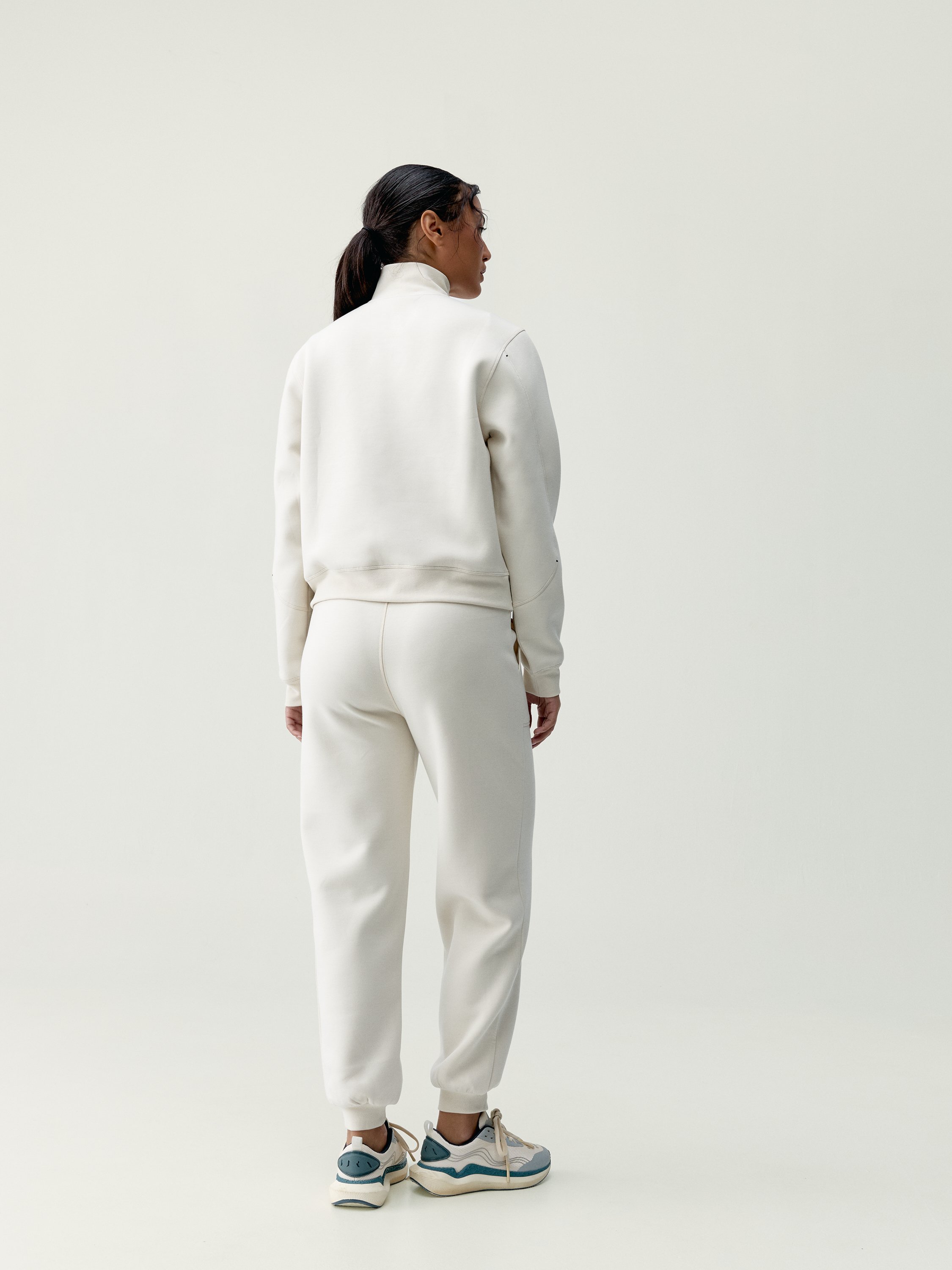 Women's BLOOM quick-drying soft-touch sports joggers BORN Beige