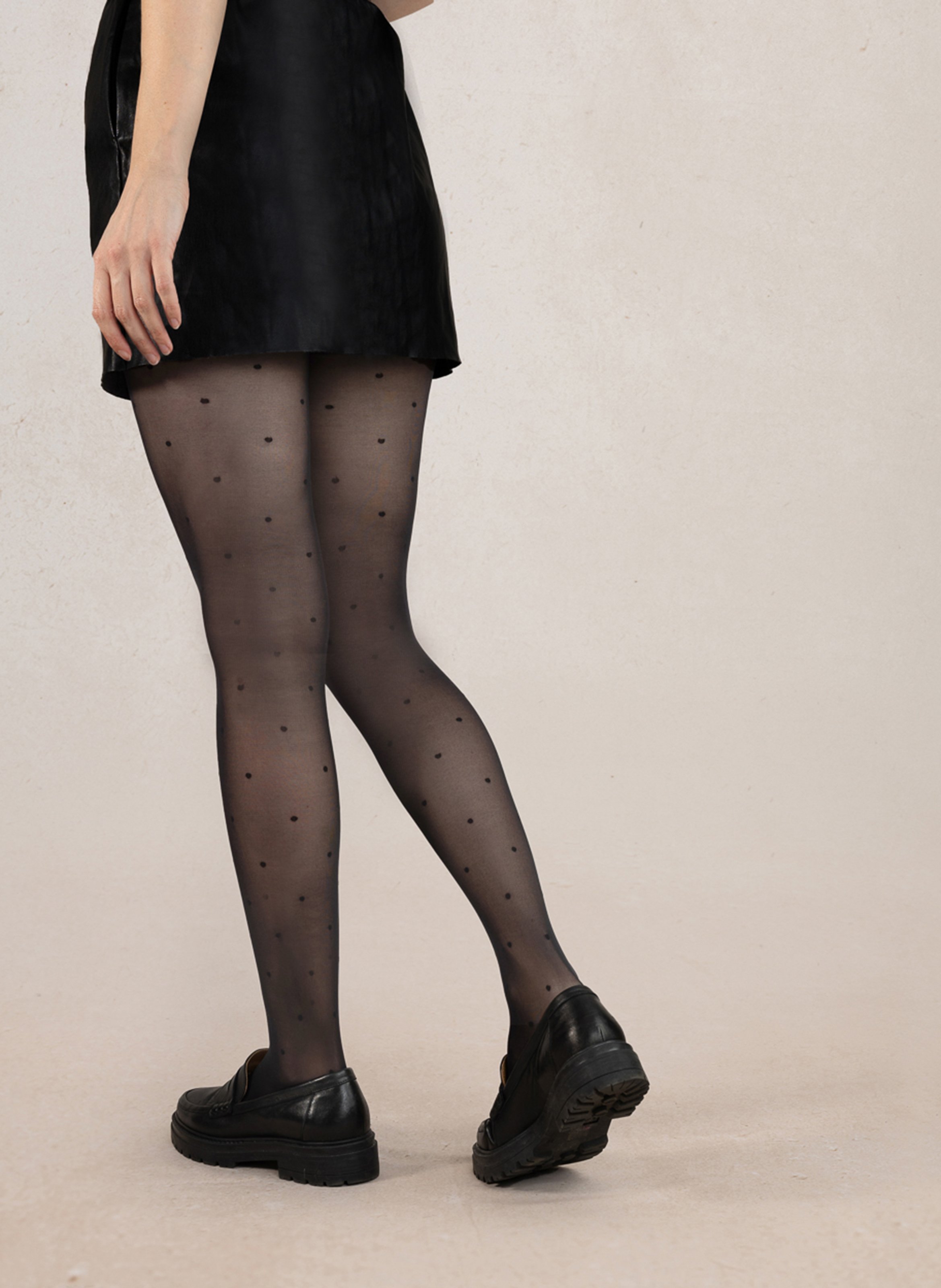 Semi-opaque 30D dotted pantyhose BLEUFORET Black