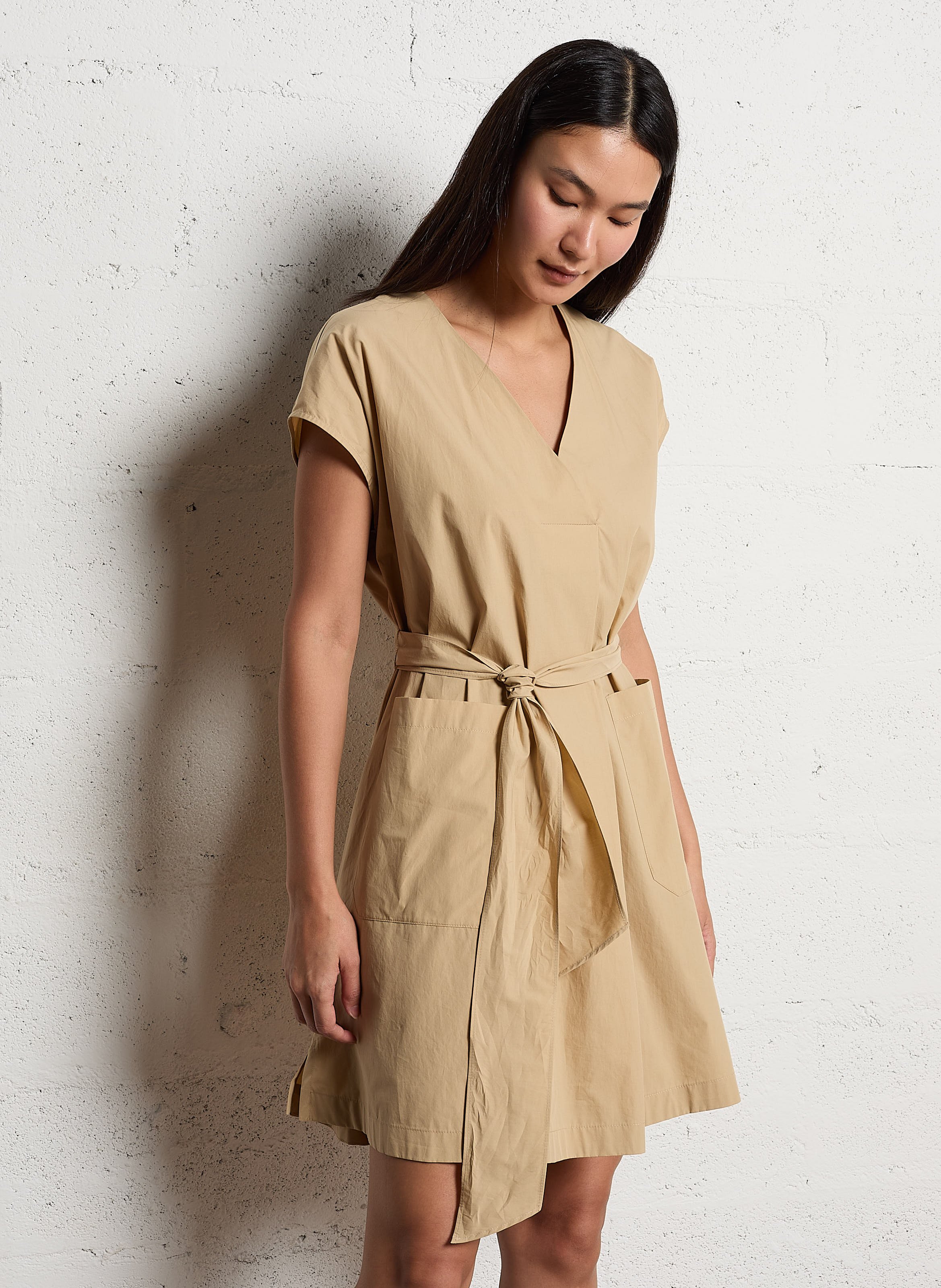 Robe courte droite ceinturée à plis  MAX MARA WEEK END Beige