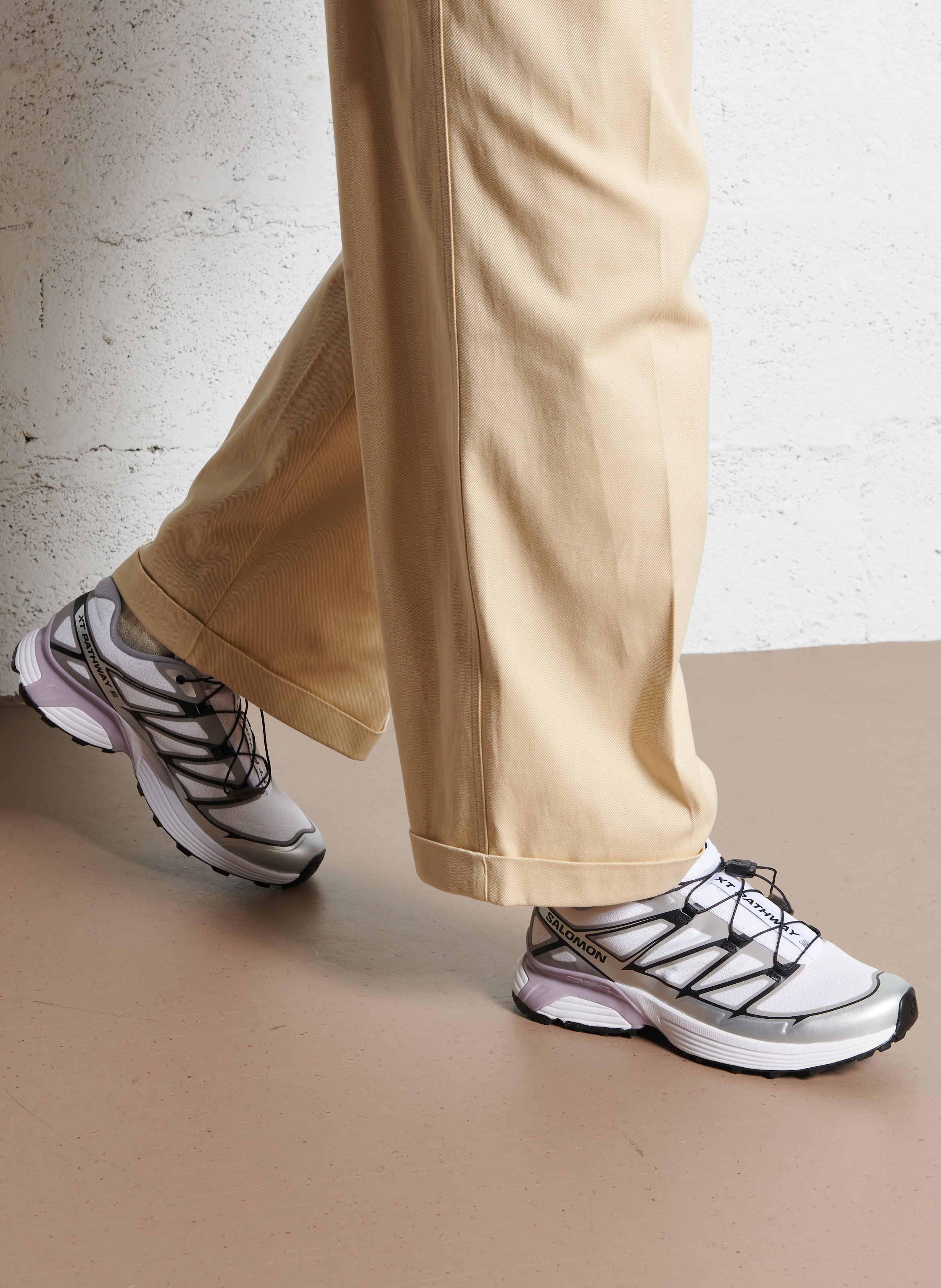 Baskets basses en tissu SALOMON Blanc