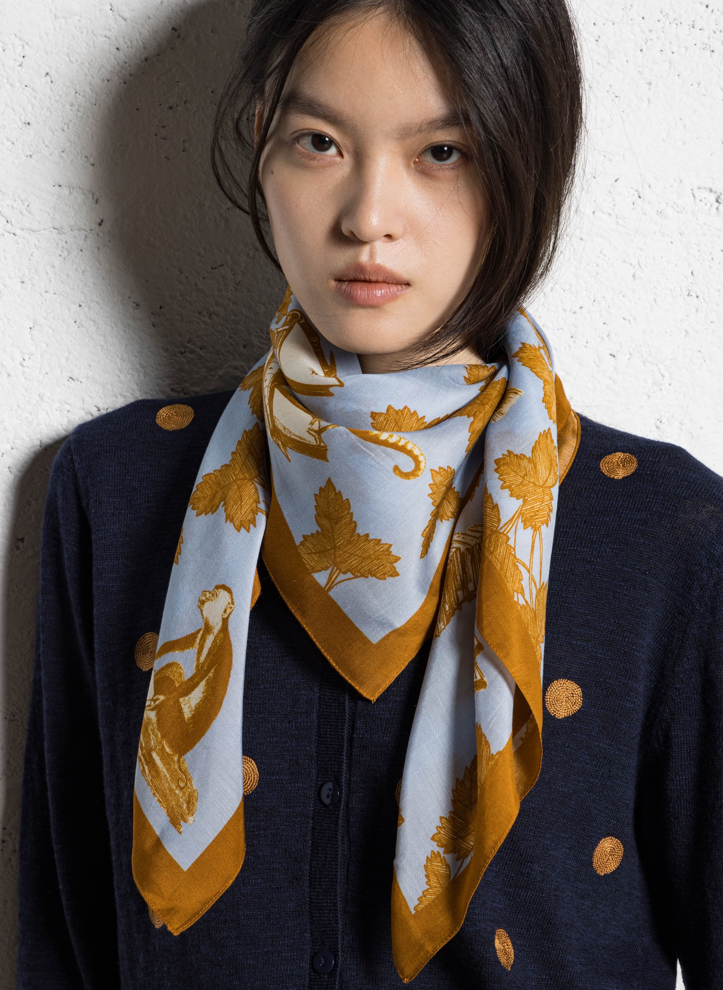 - 86 x 182 cm. NICE THINGS Blue