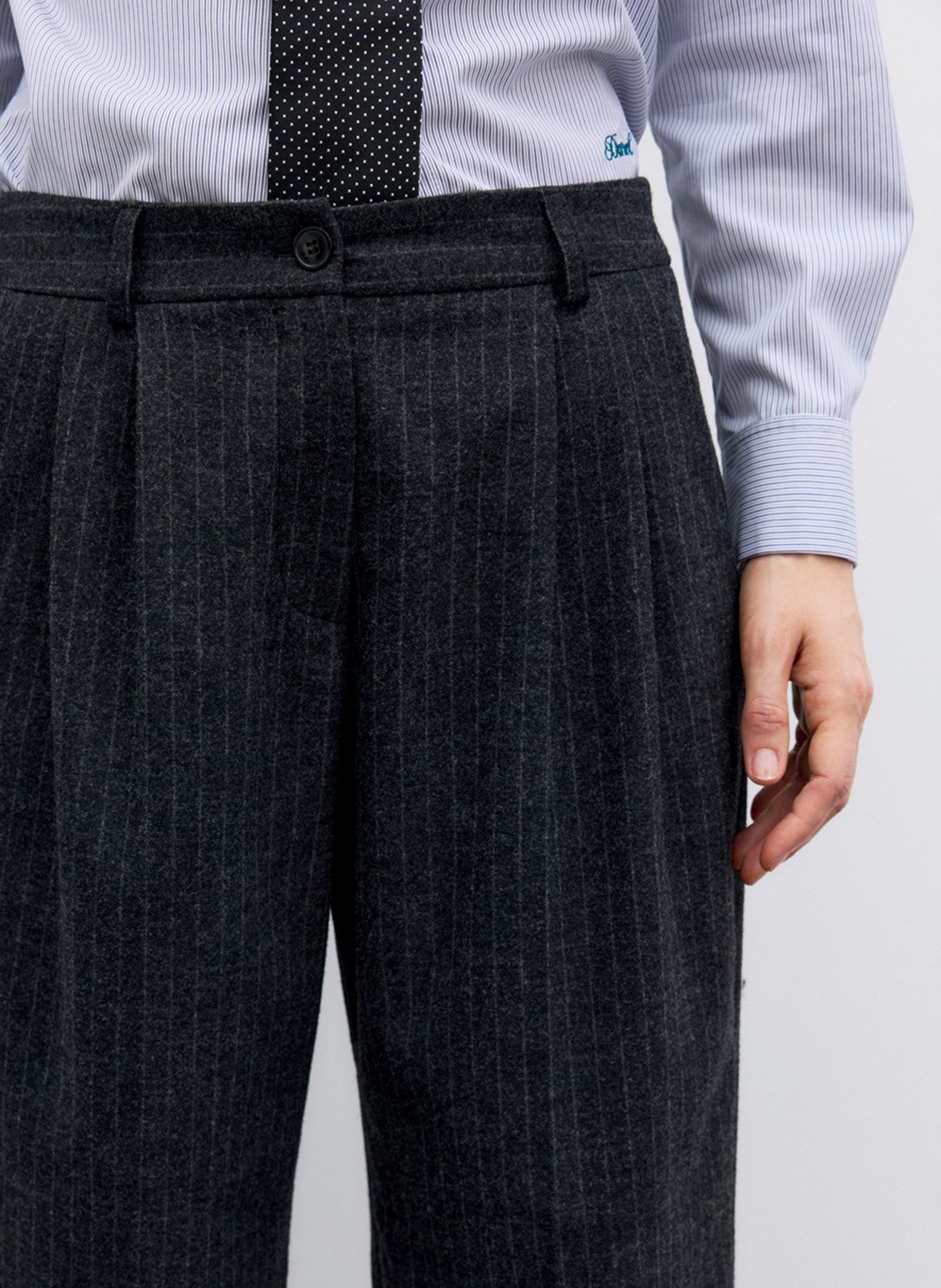 Gestreifte Bundfaltenhose GERARD DAREL Grau