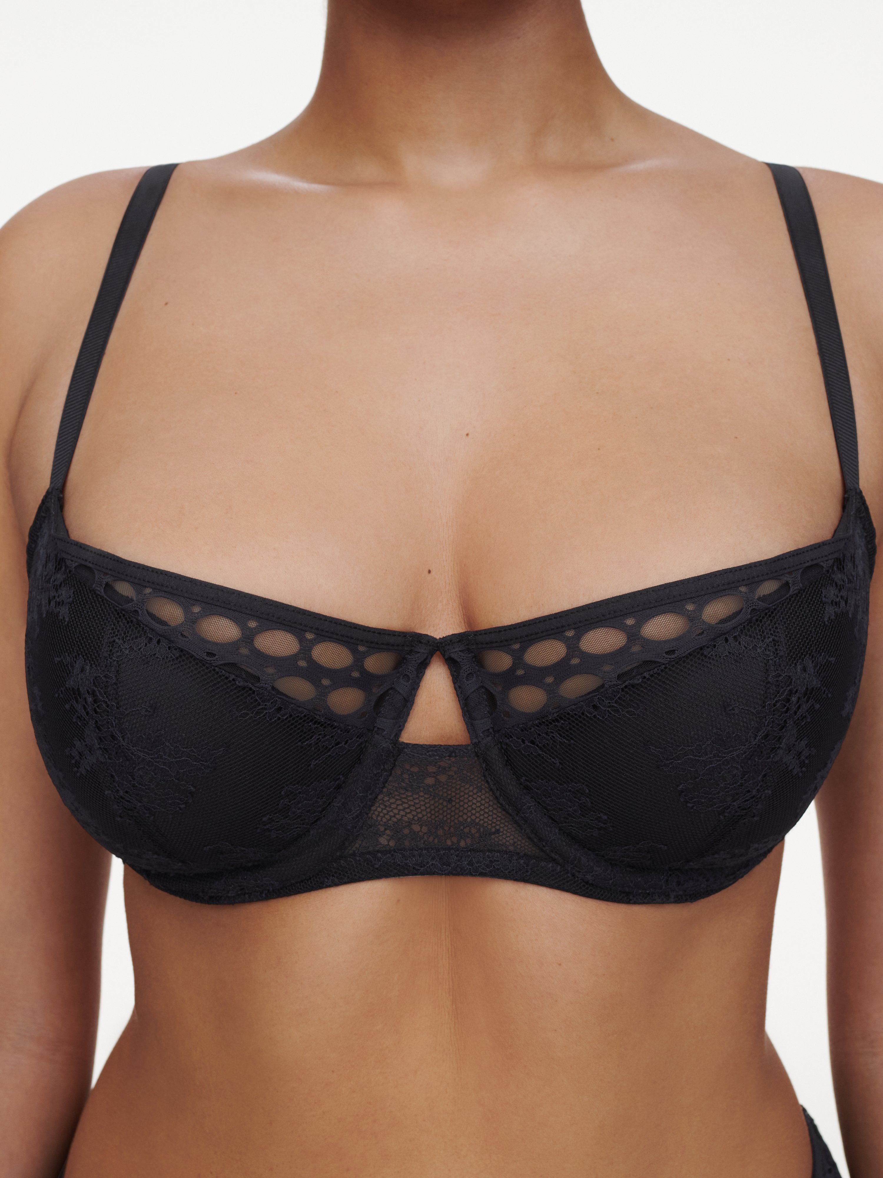 . CHANTELLE PULP Black