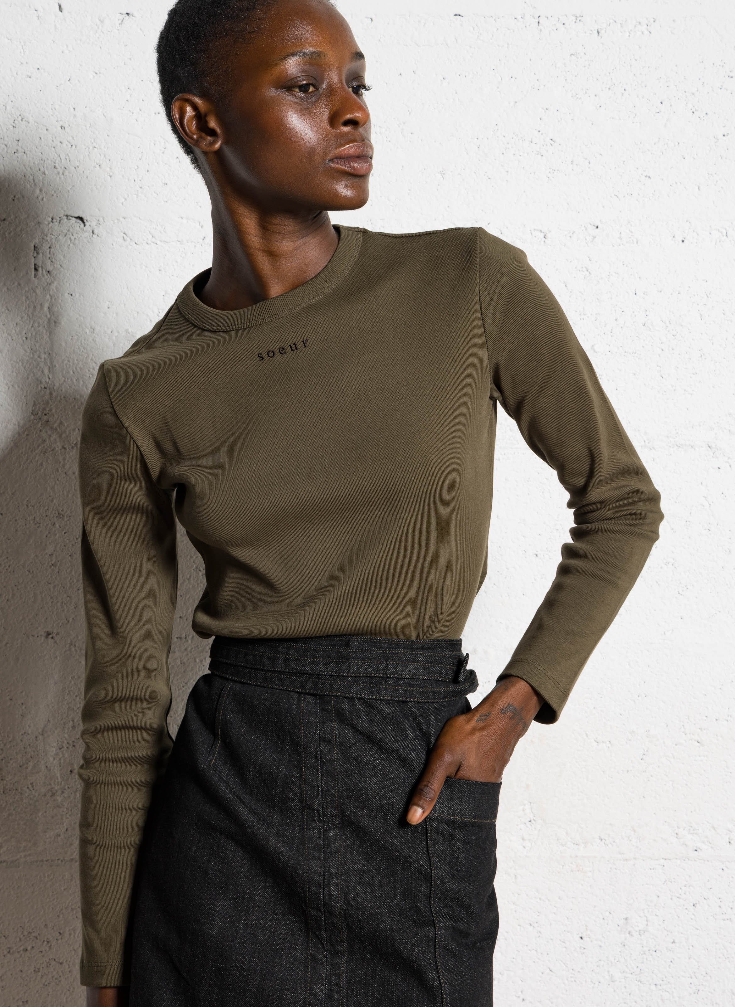 tee-shirt droit en coton bio SOEUR Kaki