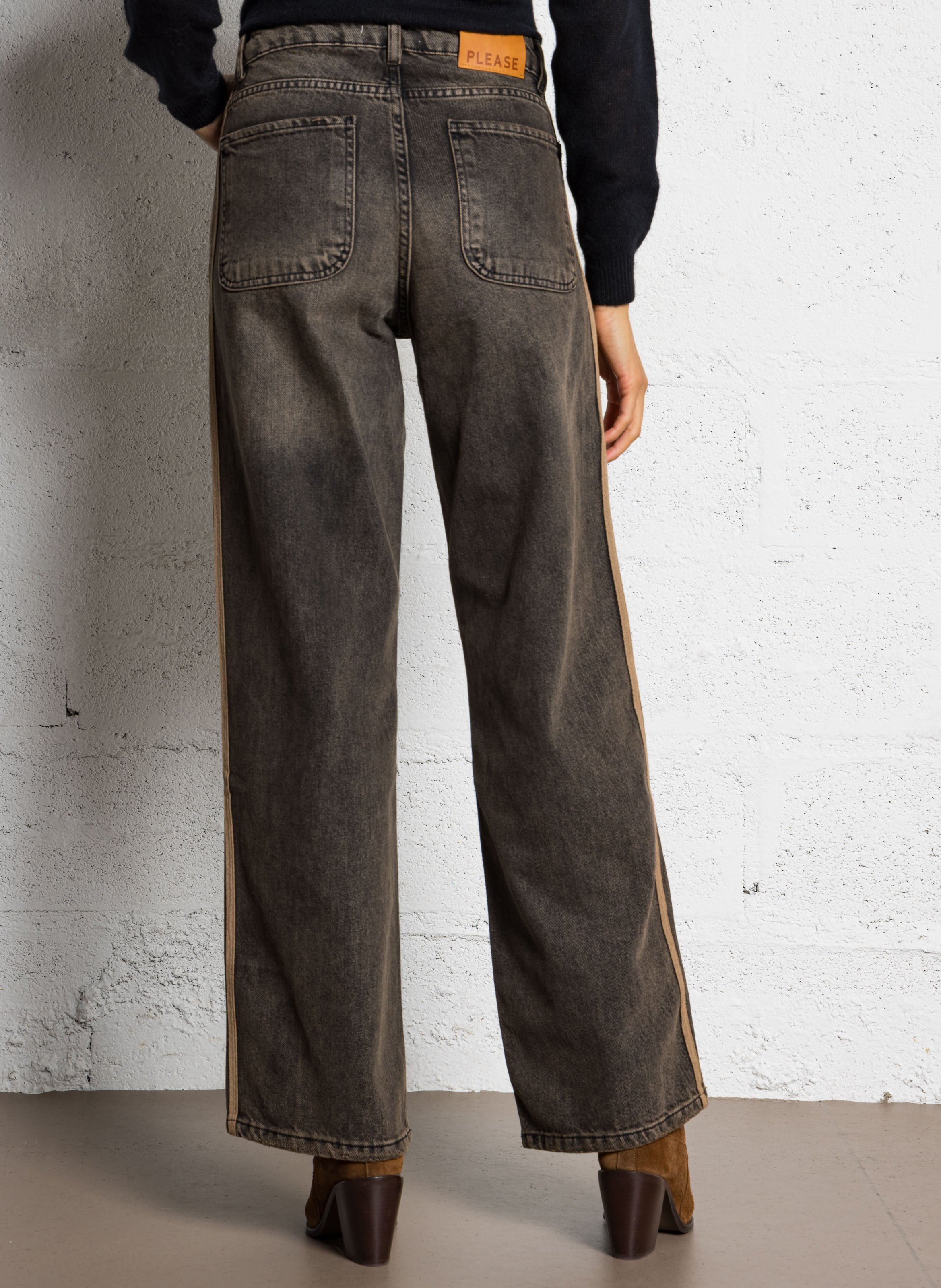 Jean large délavé à bandes  PLEASE Noir