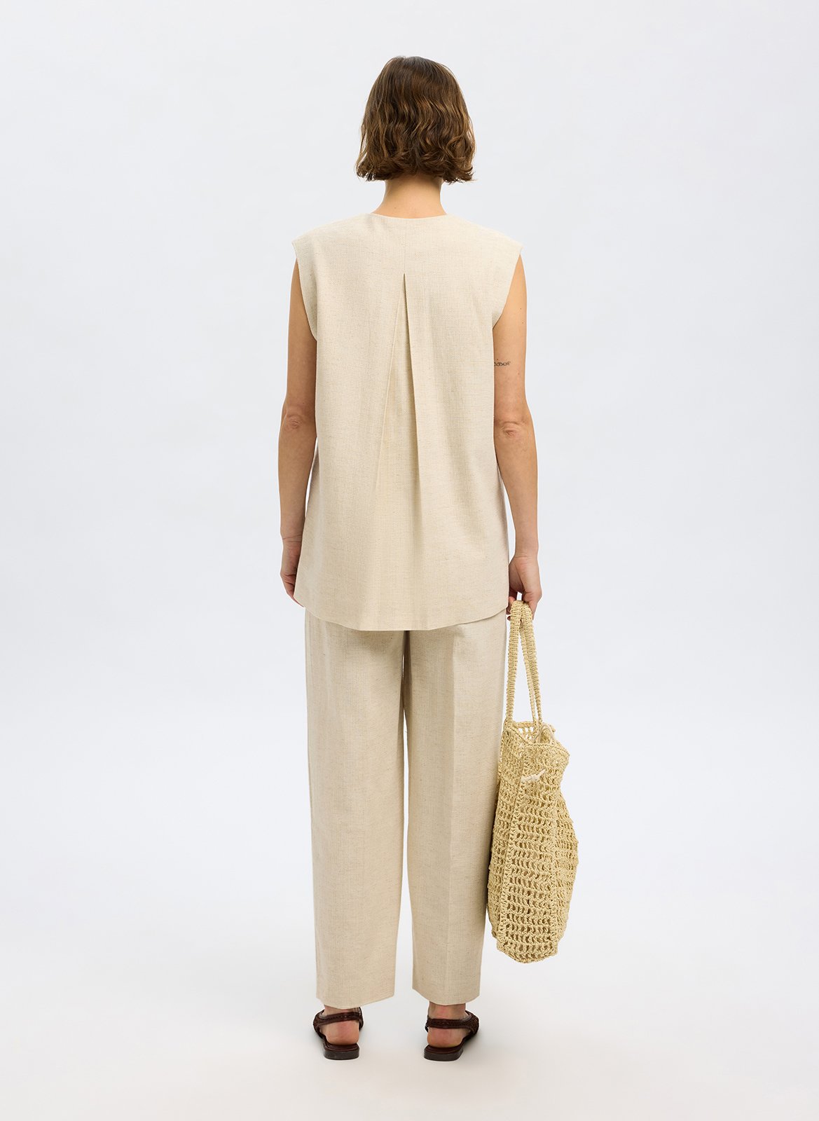 Gilet droit col V en coton bio et lin SELECTED Beige