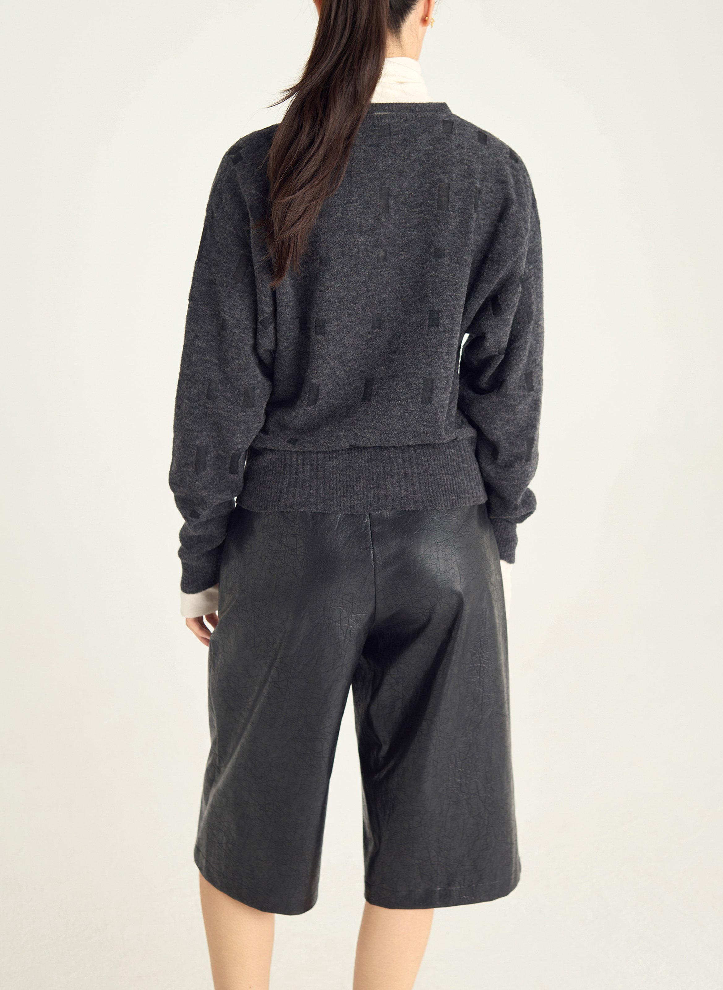 Pull droit col rond en laine mélangée COTELAC Noir