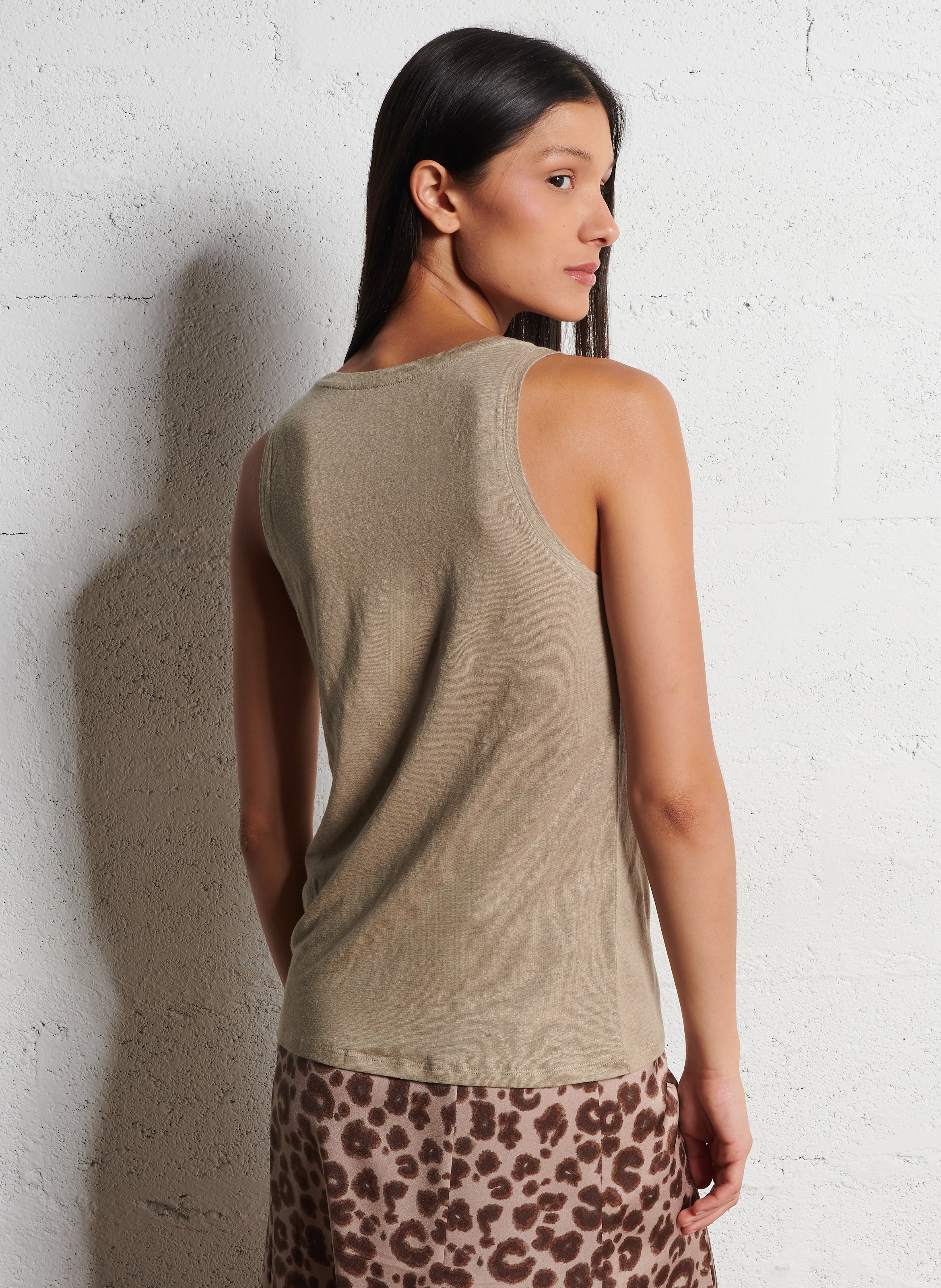 Débardeur col rond en lin mélangé  MAJESTIC FILATURES Beige