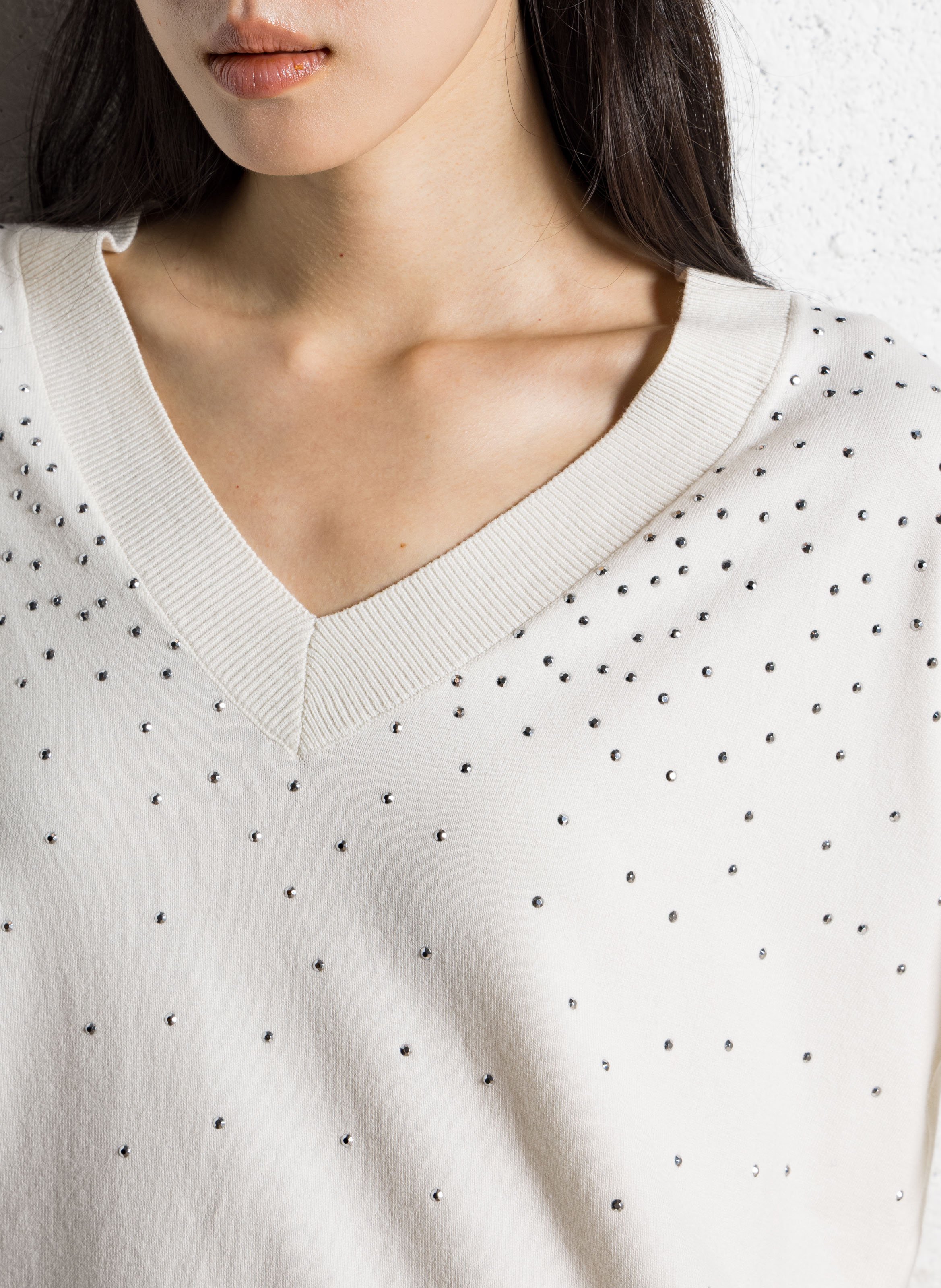 Oversized V-Ausschnitt-Pullover mit Strasssteinen IKKS Weiss